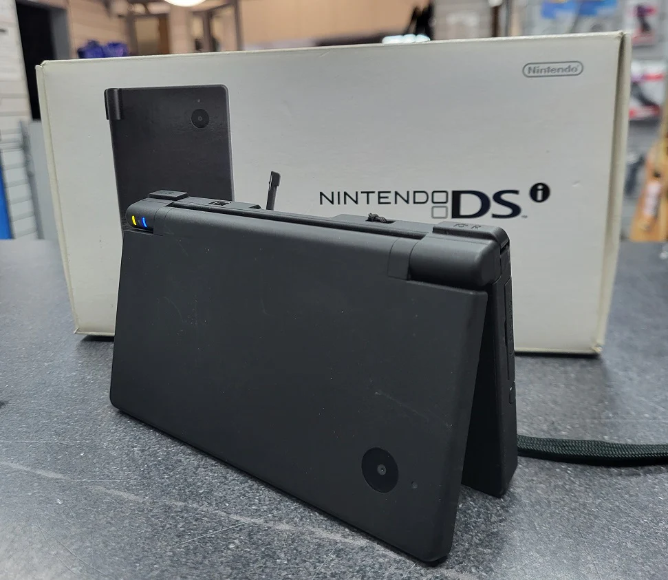 DSi Console - Black - Boxed - Image 2