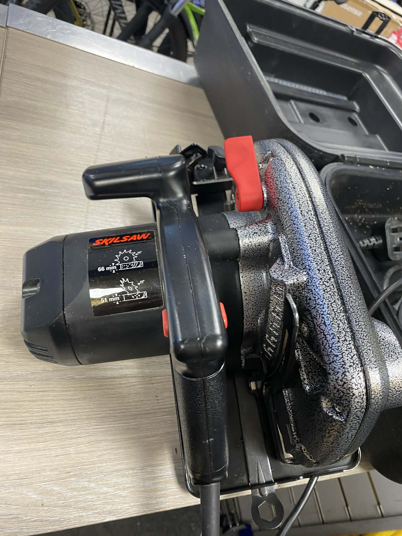 Duran 1350w SkilSaw - Image 2