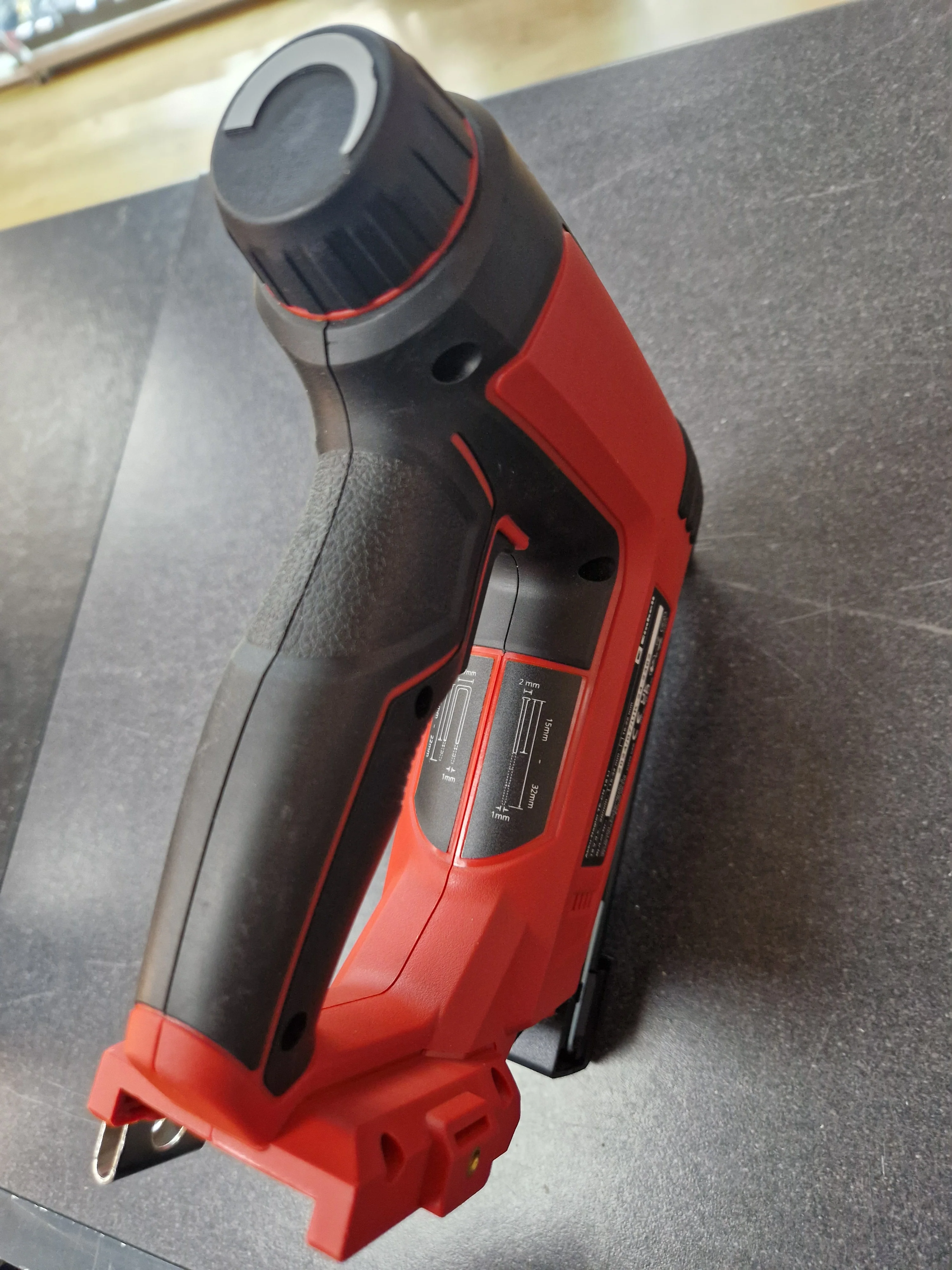 Einhell TE-CN 18 Li- Solo Power X-Change Nailer - Image 3