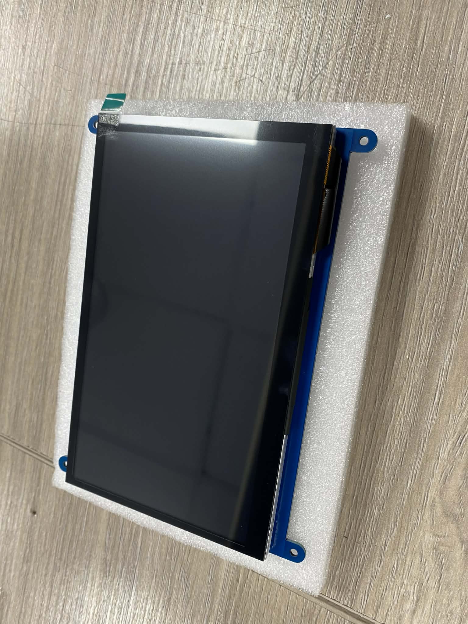 Elecgrow portable monitor - Image 2