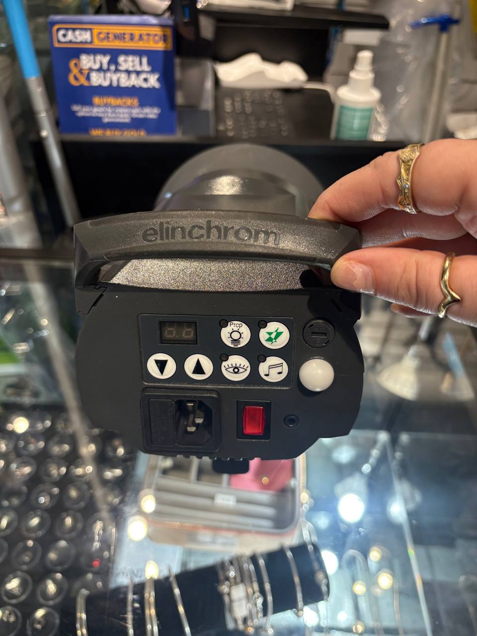 Elinchrom D-lite RX 4 with power cable - Image 3