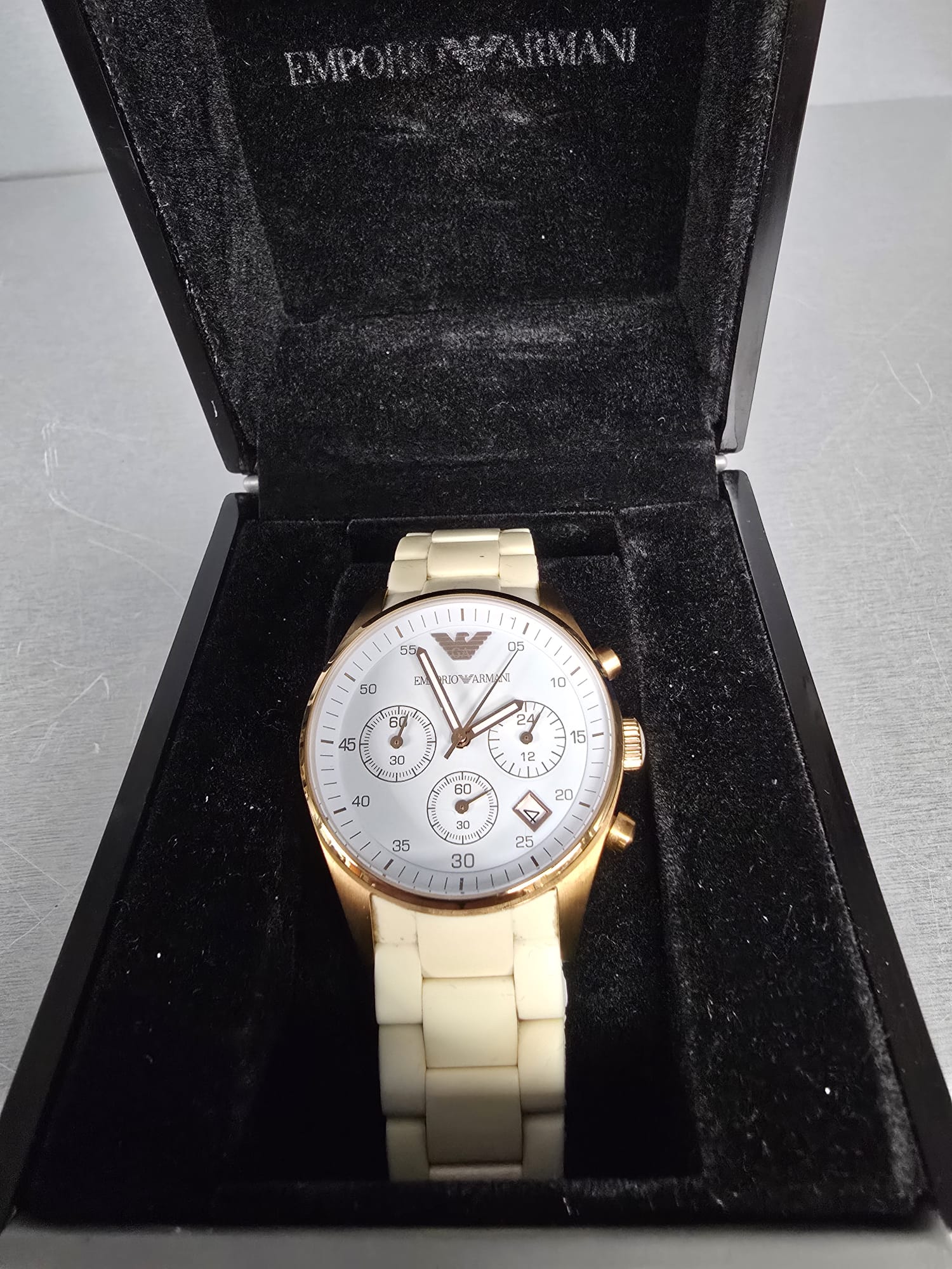 Emporio Armani Ladies AR5920 Sportivo Gold Dial Watch ** Boxed ** - Image 2