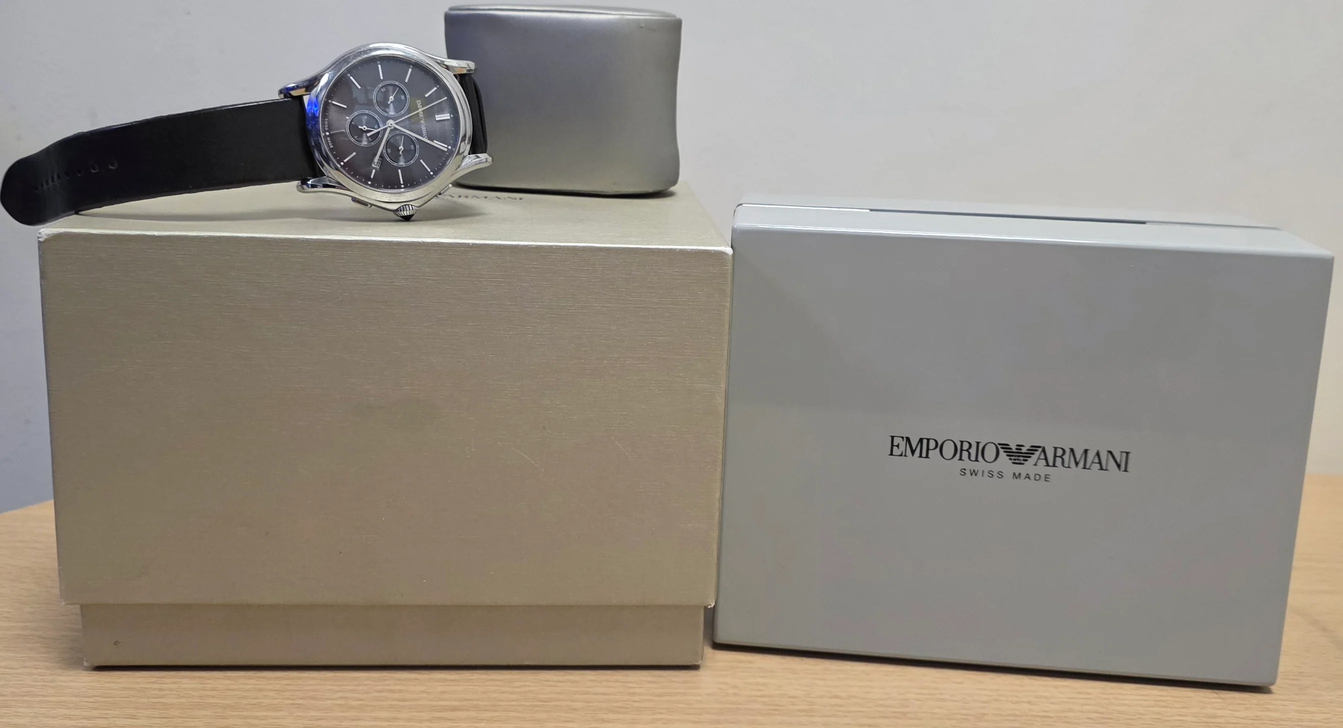Emporio Armani Swiss Men's Watch ARS4000 - Image 4