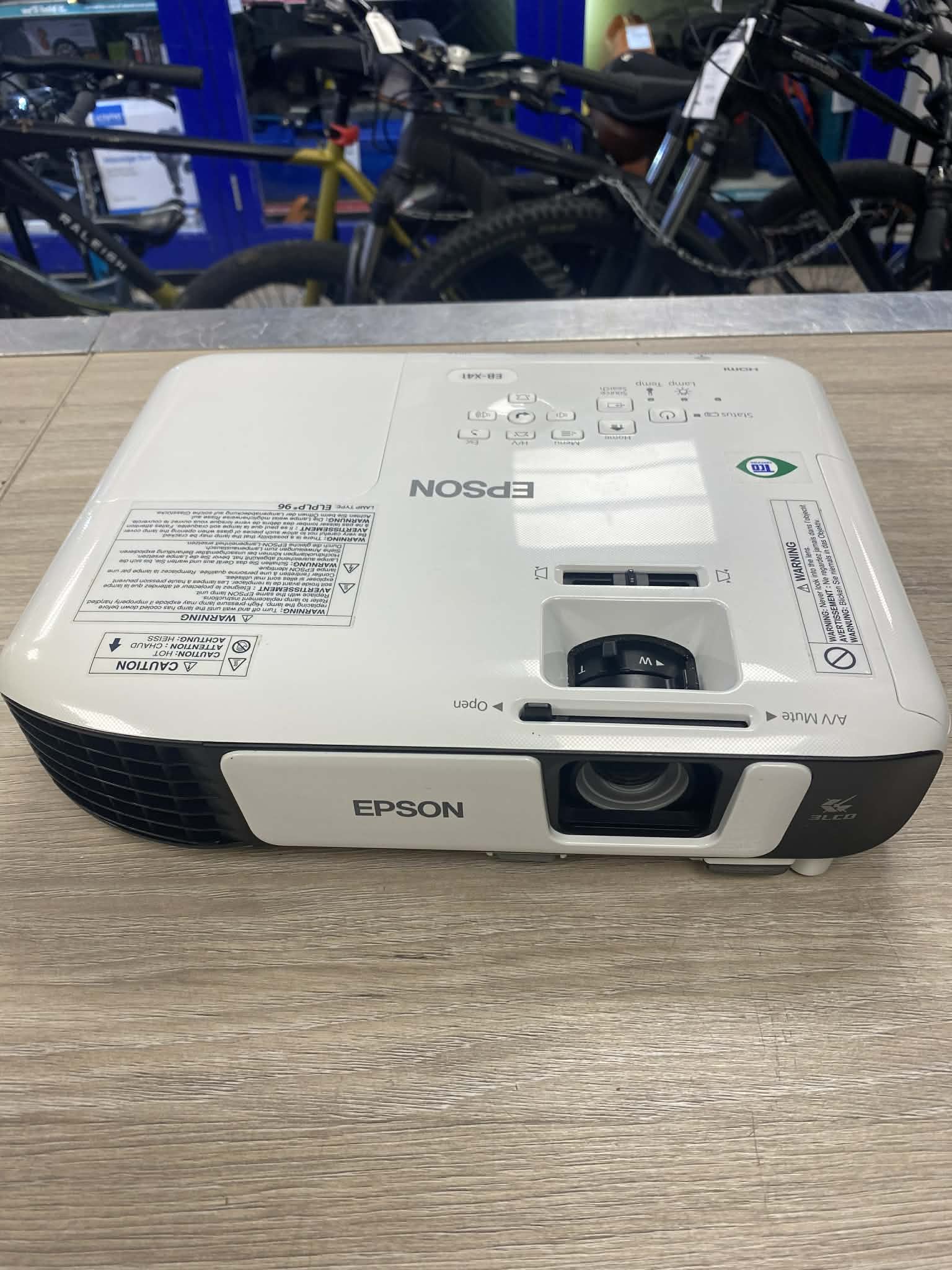 EPSON EB-X41 PROJECTOR - Image 4