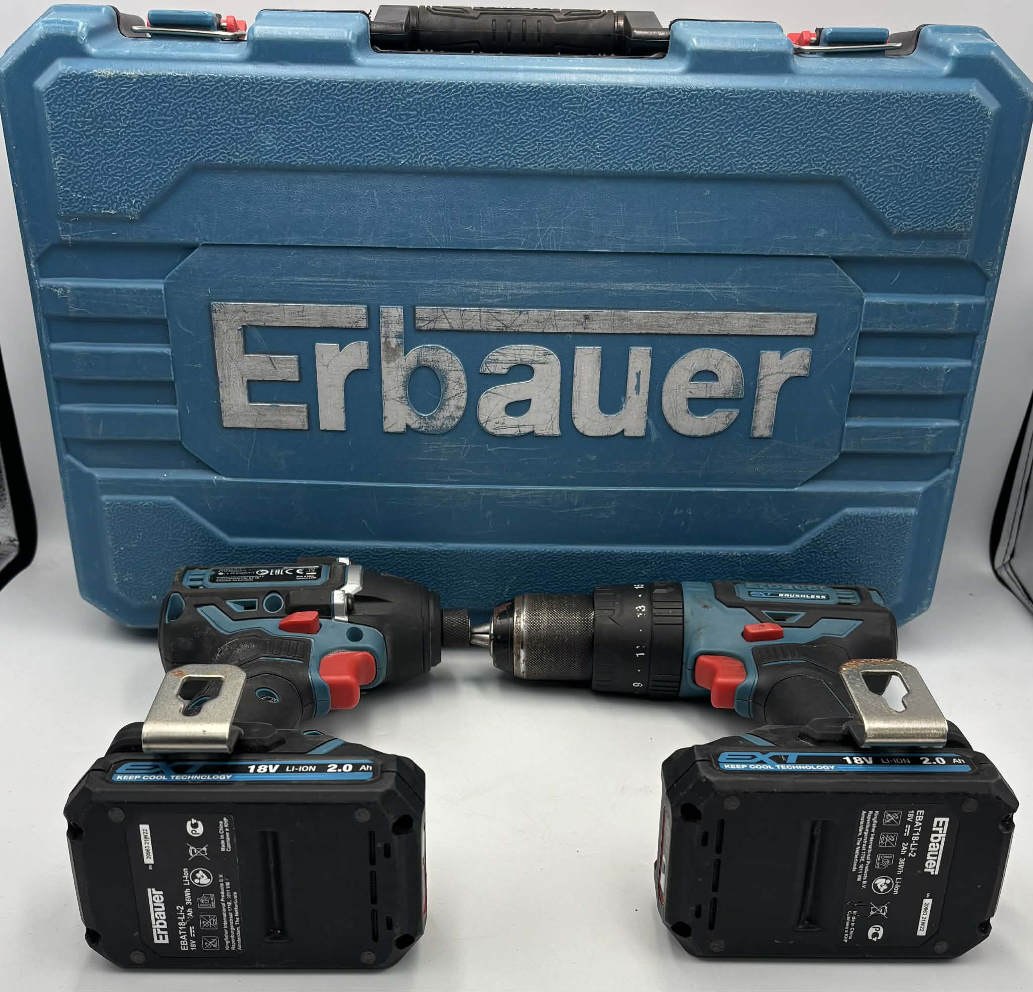 Erbauer ECD12-Li-2 12v Combi Drill & impact driver with case and changer + 2 18v battery's - Image 3