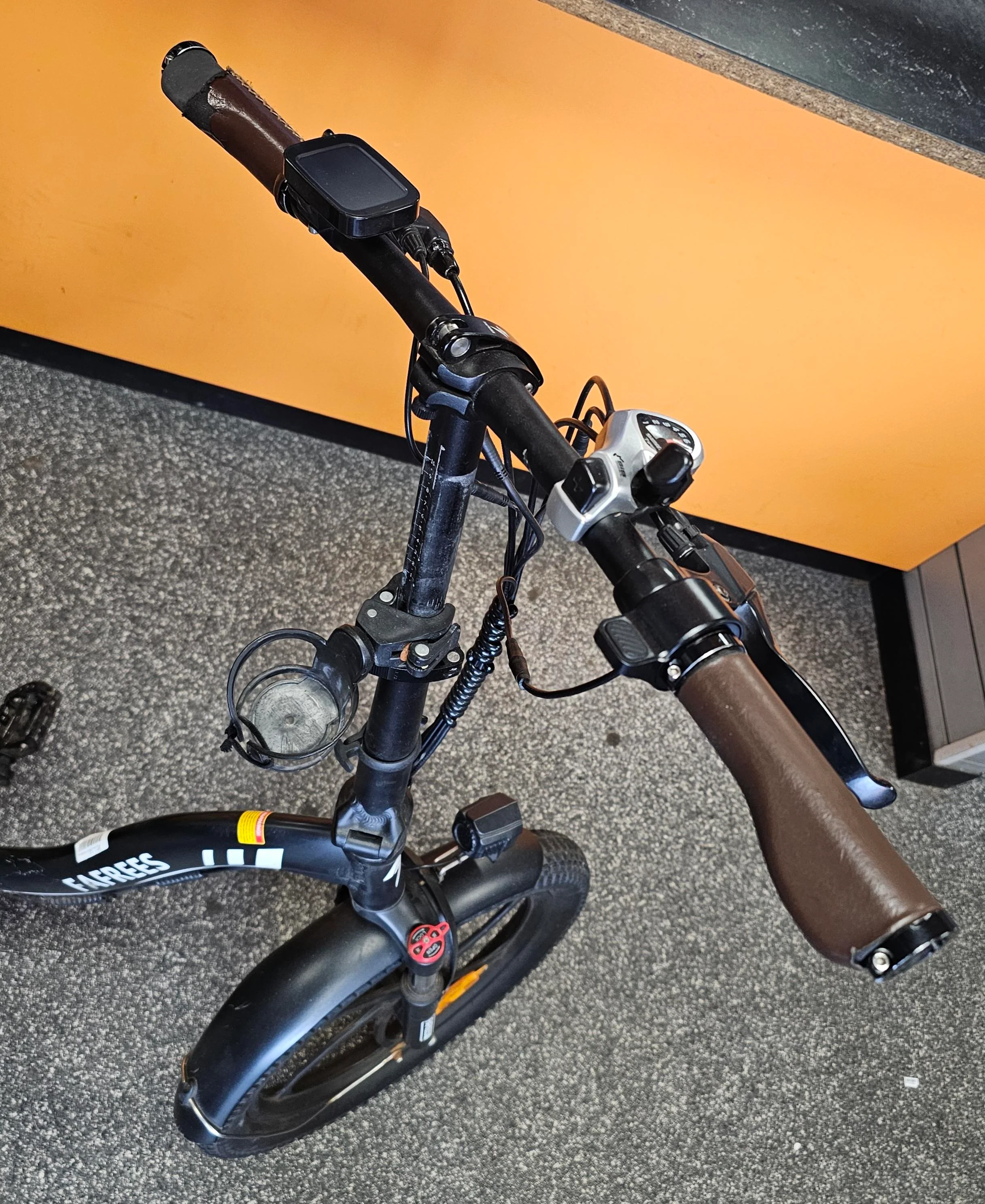 Fafrees F20 MAX 20" Electric Bike UK,140-160KM Range, 20x4.0 inch Folding Fat Tire E-Bike **Collection Only** - Image 4