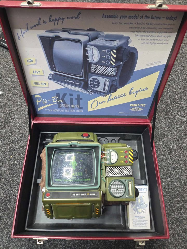 Fallout Pip-Boy - Image 3