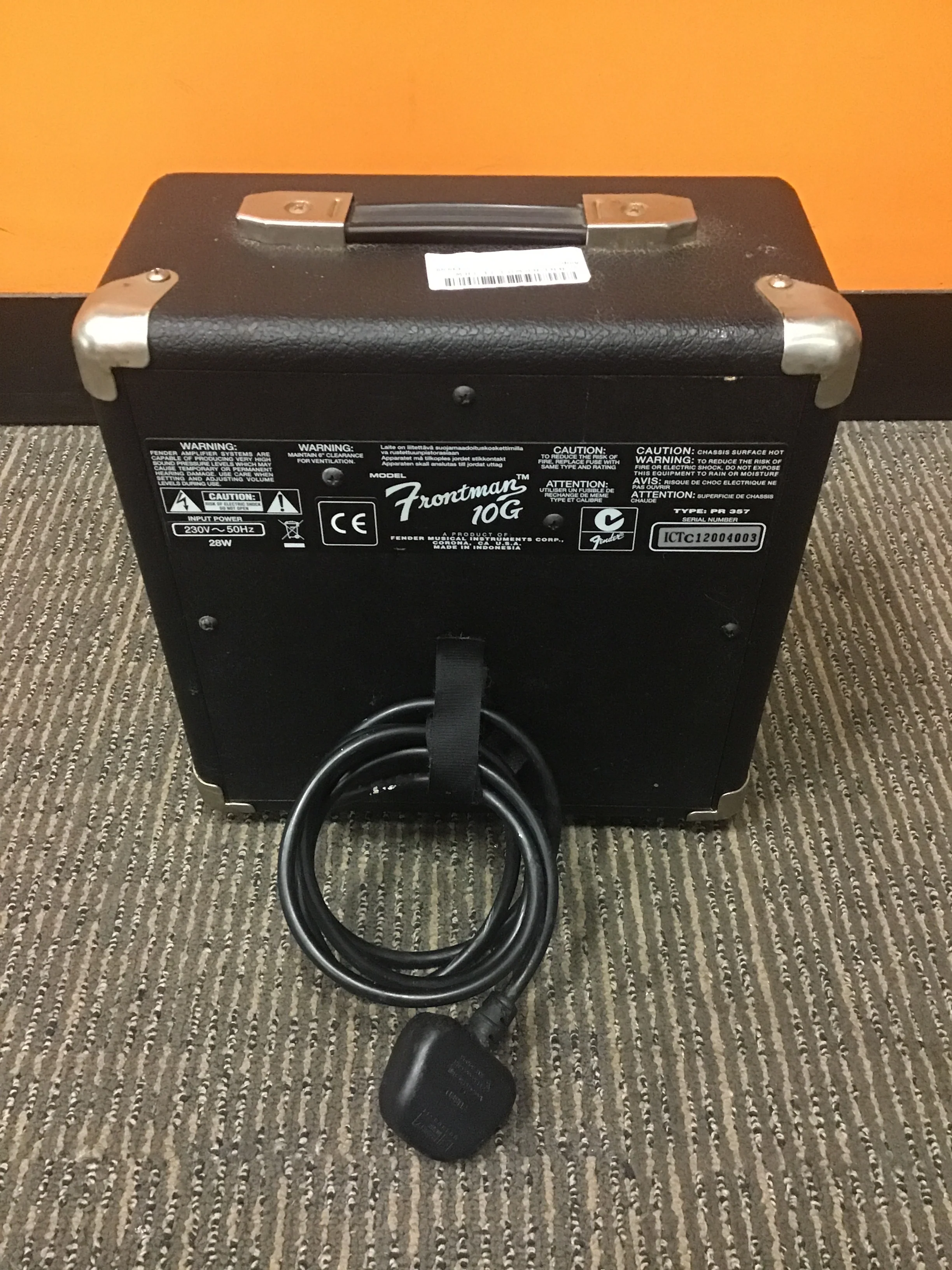Fender Frontman 10G Guitar Amp - Image 2