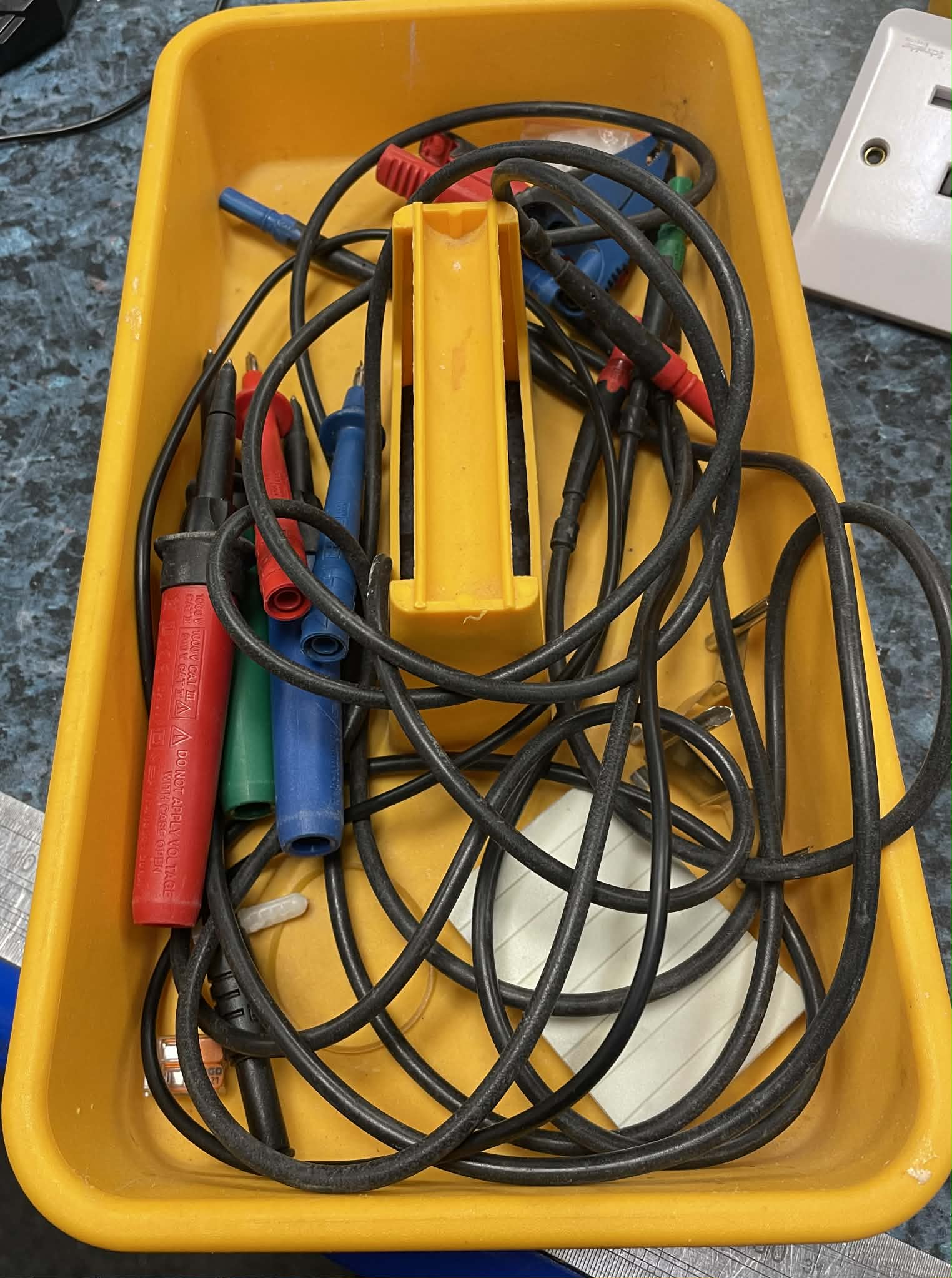 FLUKE TESTERS - Image 4