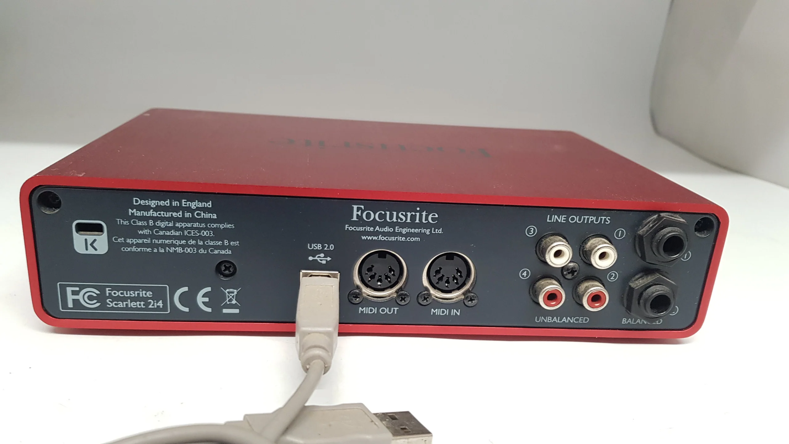Focusrite Scarlett 2i4 USB Audio Interface 1st Gen - Image 2