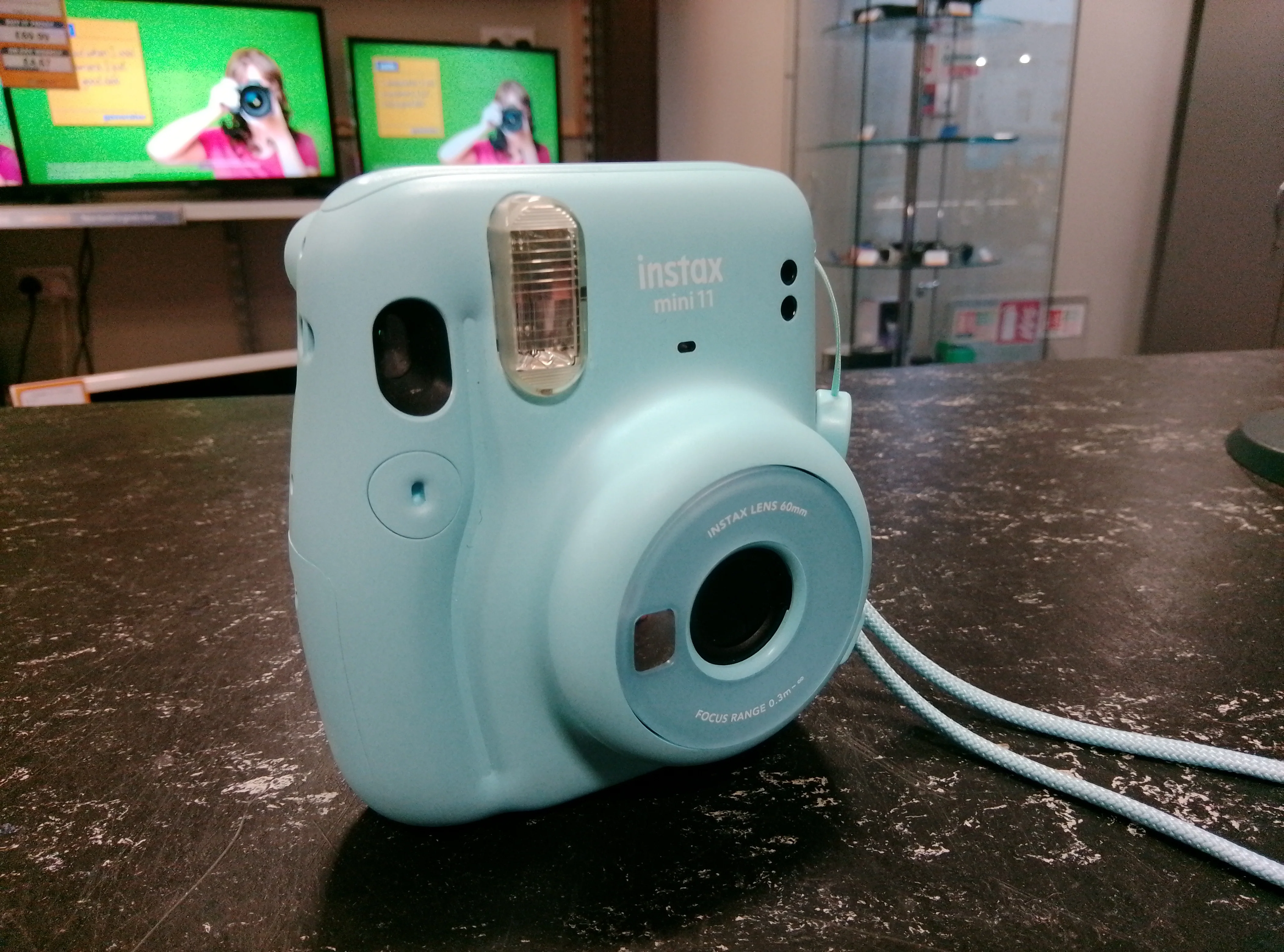 Fujifilm Instax Mini 11 Instant Camera - Image 4