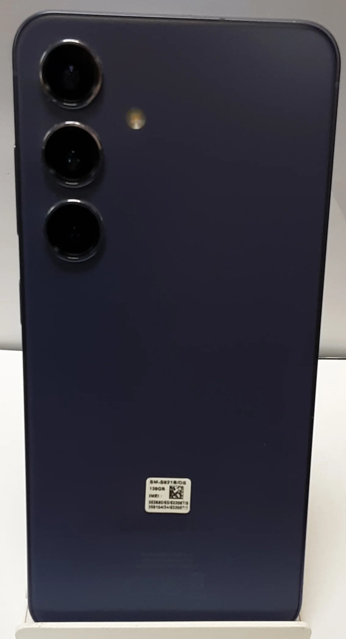 Galaxy S24 - Image 2