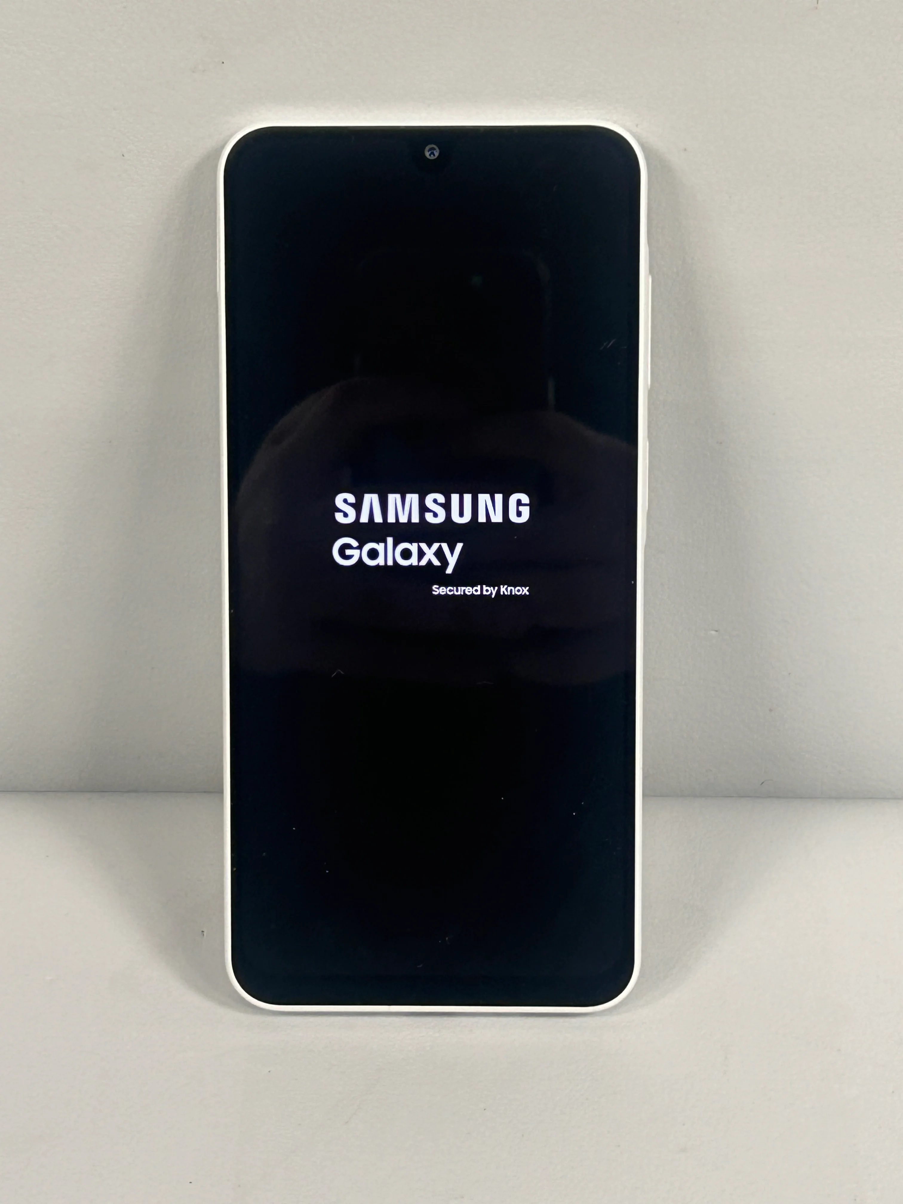 Galaxy Samsung A26 5G 256gb - Image 2
