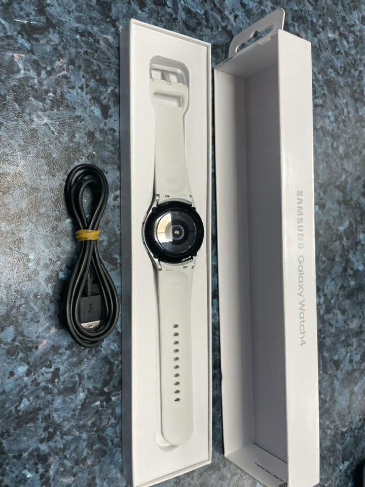 GALAXY WATCH 4 - Image 2