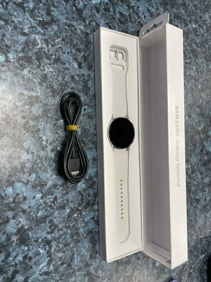 GALAXY WATCH 4 - Image 3