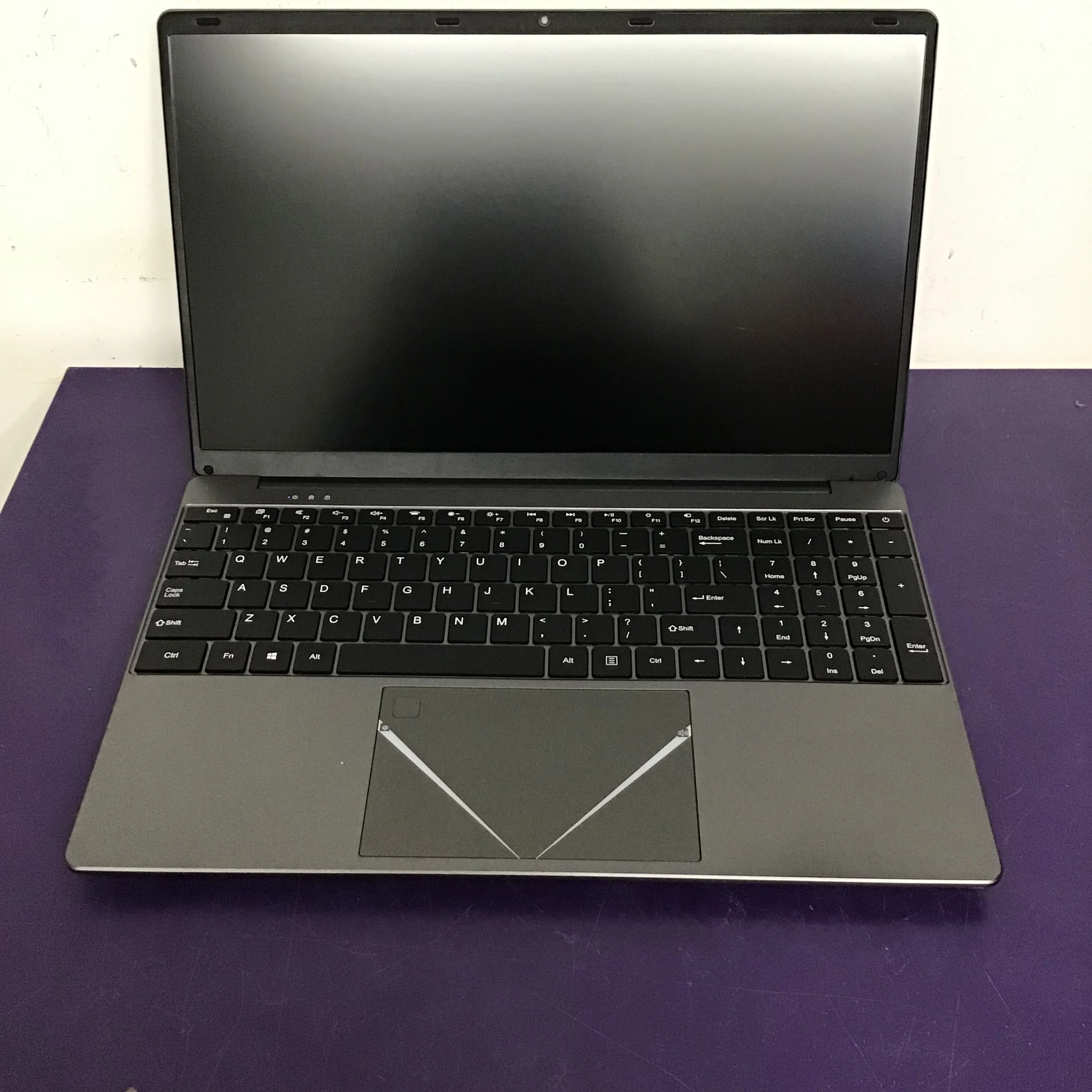 Generic Laptop - Image 2