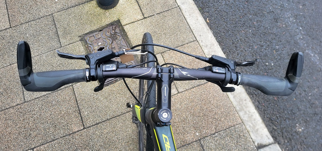 Giant Fastroad Hybrid 2018 - 16 Gears - 27.5" wheels - 20" Frame (Green/Yellow) - Image 3