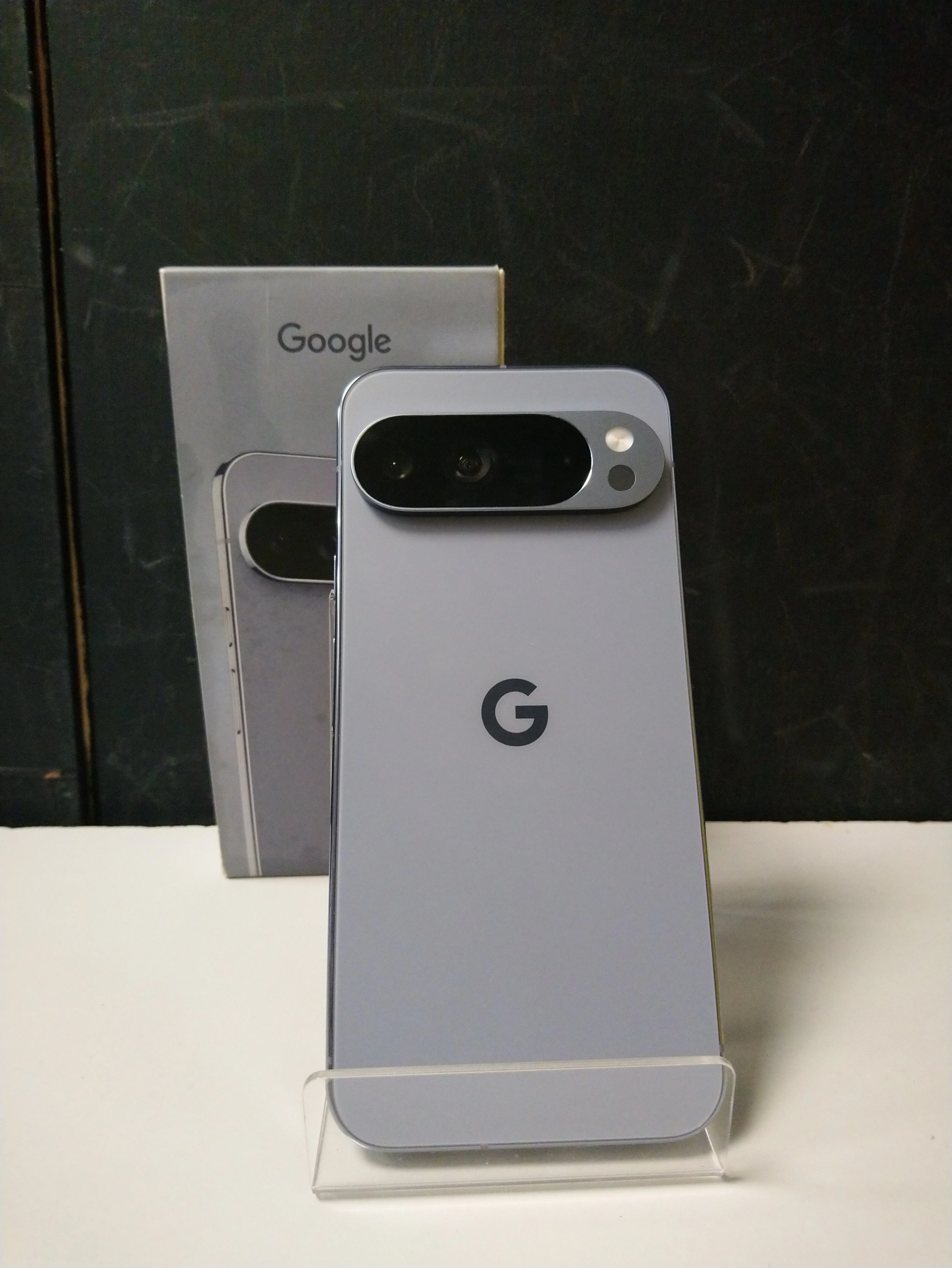 Google Pixel 10 Pro XL - 256GB - Unlocked -Moonstone. - Image 4