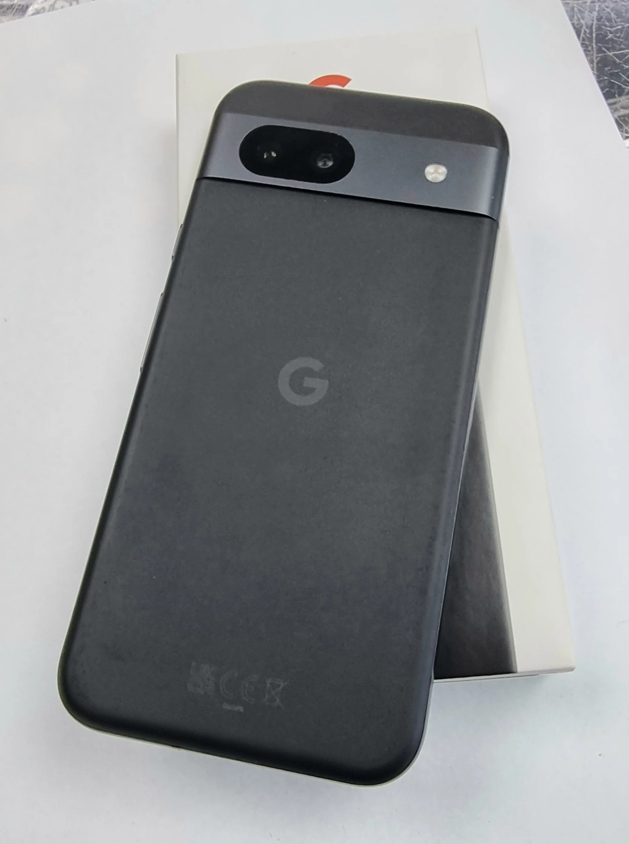 Google Pixel 8a 128 GB Unlocked Black Good Condition - Image 3