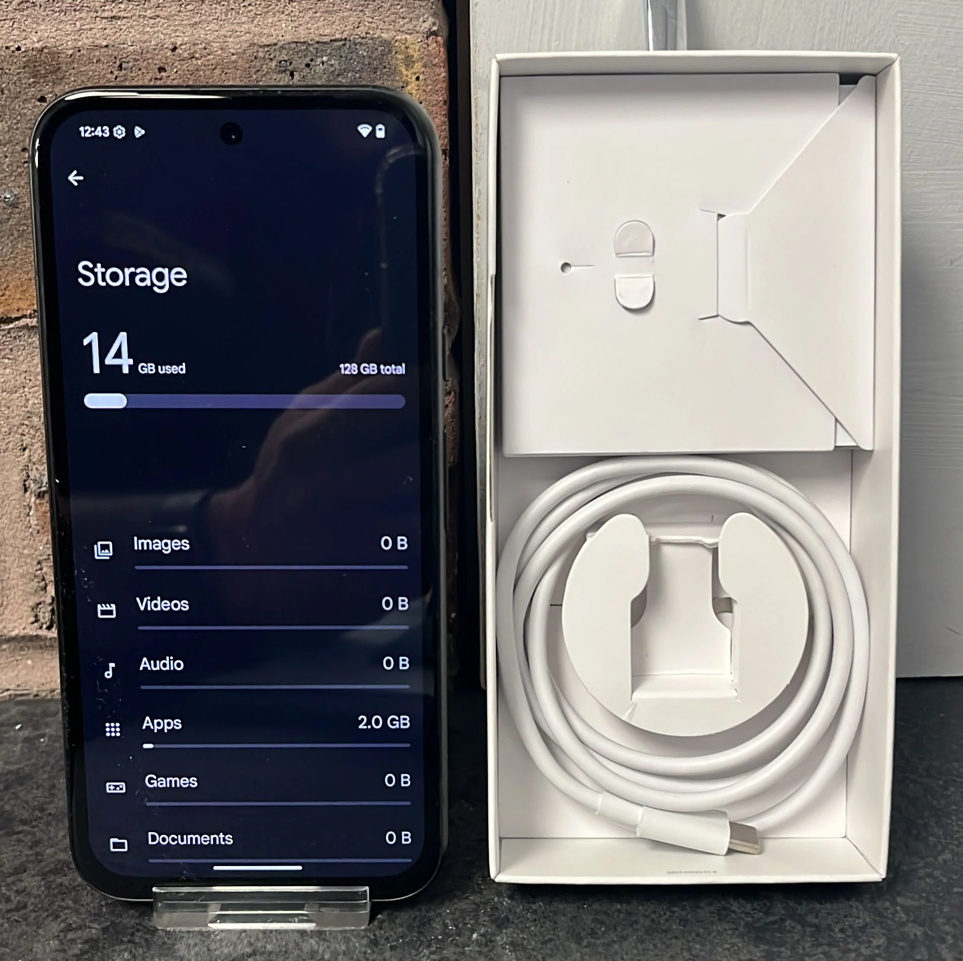 Google Pixel 8a 128GB Obsidian - Image 4