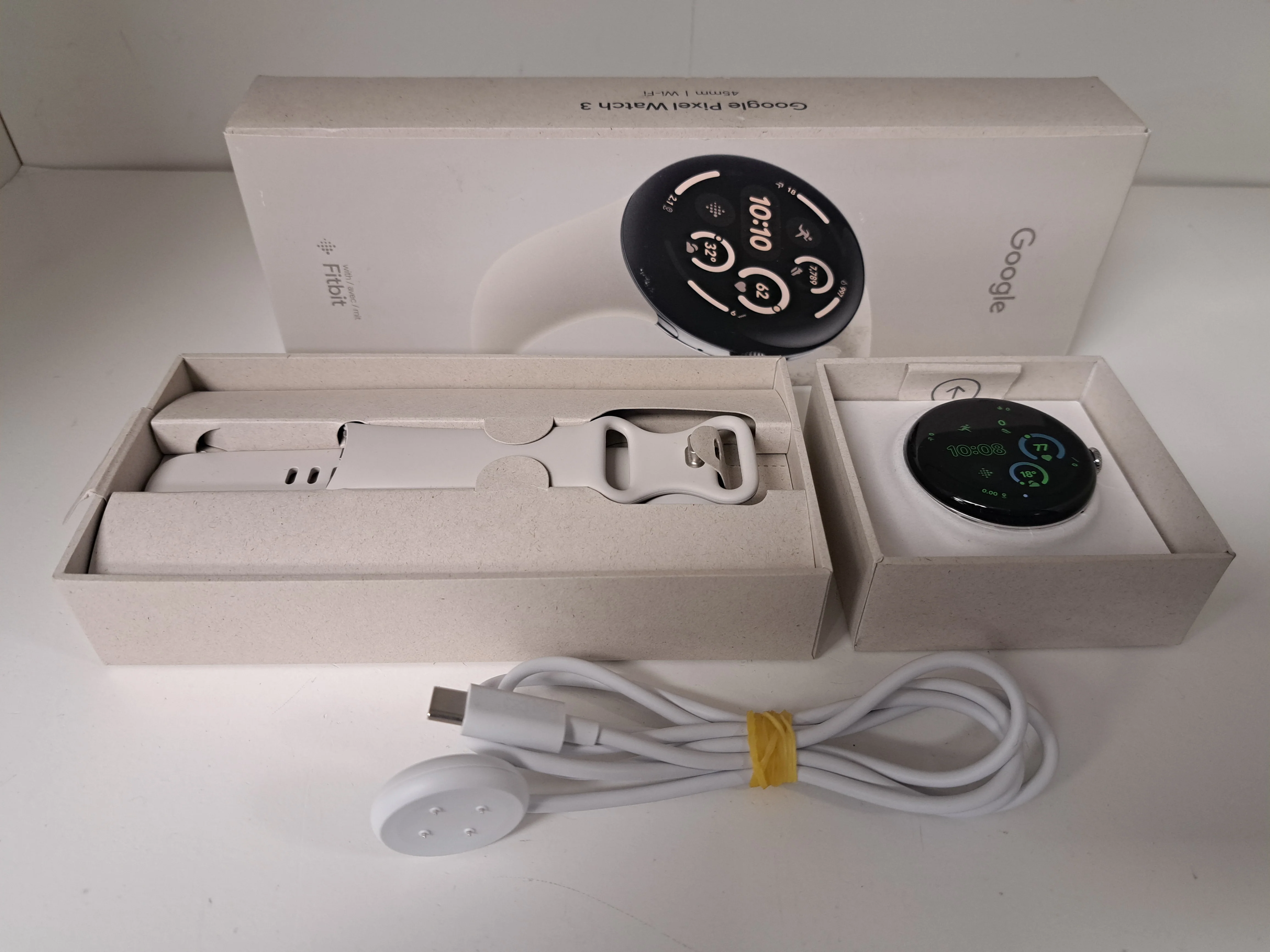 Google Pixel Watch 3 45mm WiFi - Silver - Porcelain Band - Great Yarmouth - Image 3
