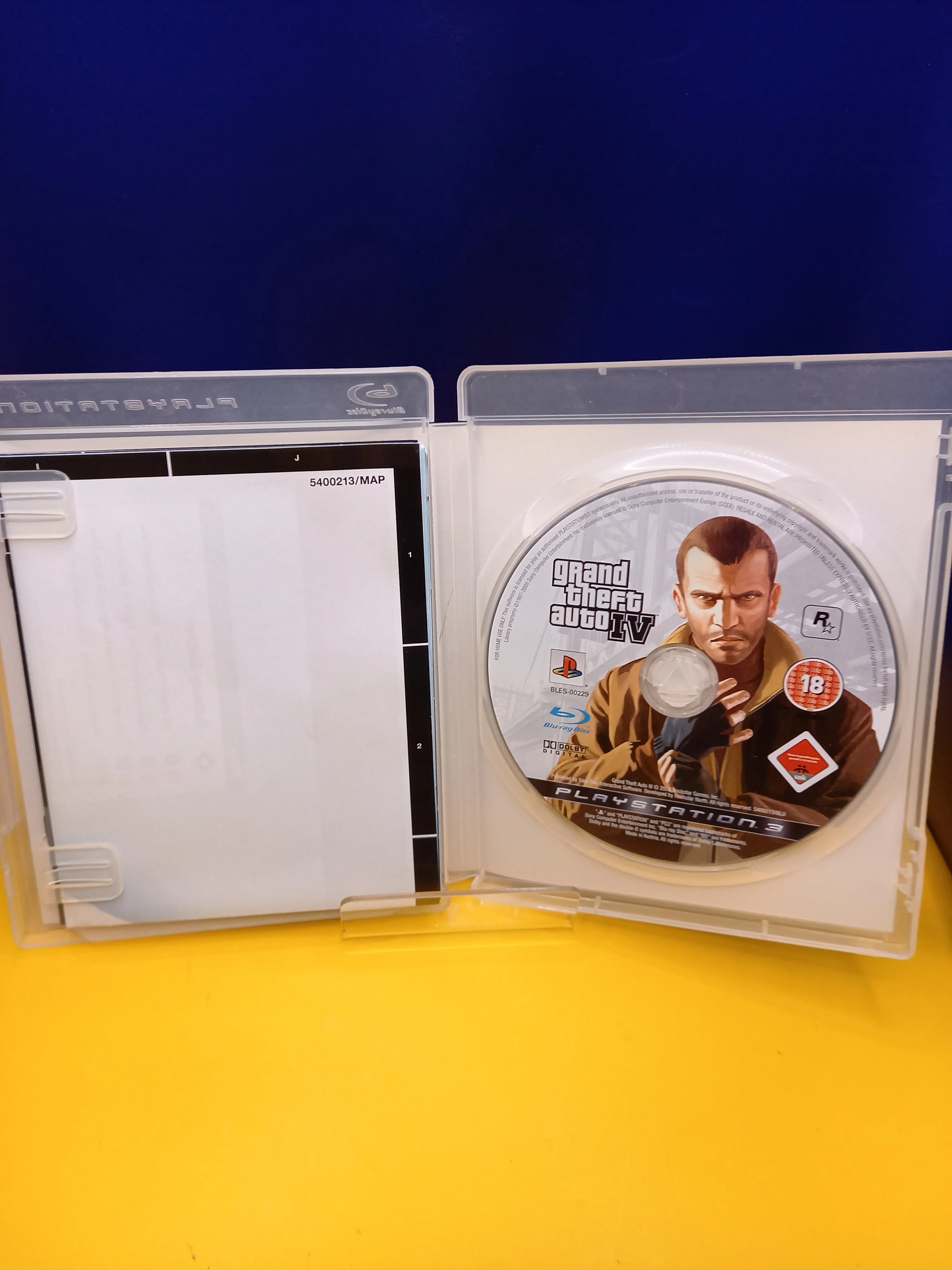 Grand Theft Auto 4 - Playstation 3 - Image 3