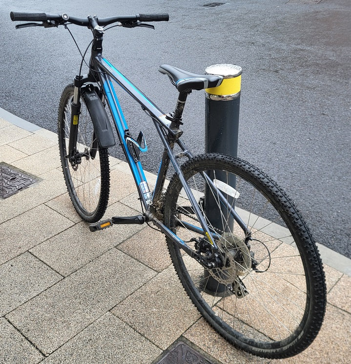GT Transeo 4.0 hybrid bike - 24 Gears - 20" Frome (M) - 27.5" Frame -  front suspension - Image 3