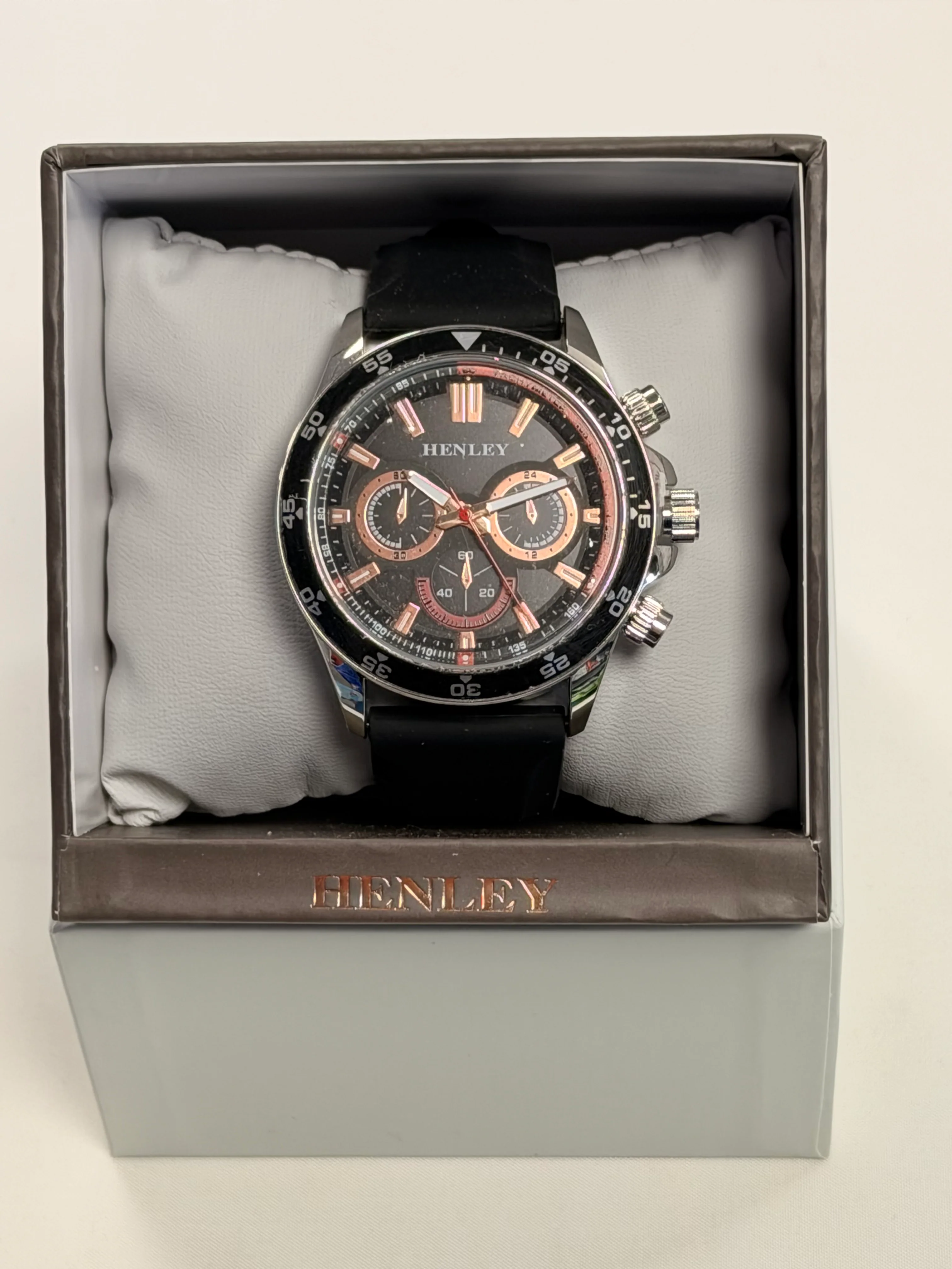 Henley watch