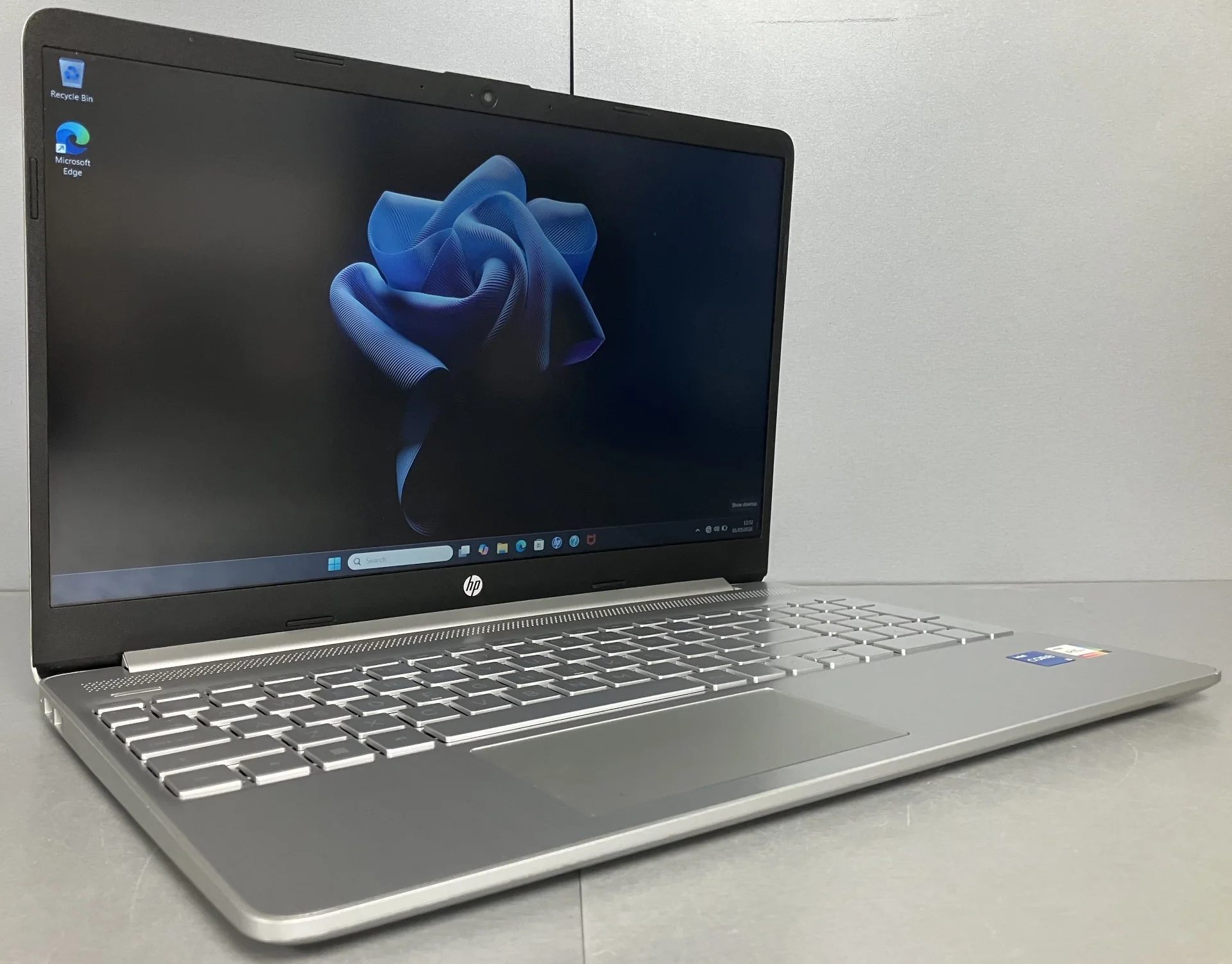 HP 15 Laptop, 11th Gen Intel Core i5-1135G7 Processor, 8 GB RAM, 256 GB SSD Storage, 15.6” Full HD IPS Display, Windows 11 Home ** Unboxed ** - Image 2