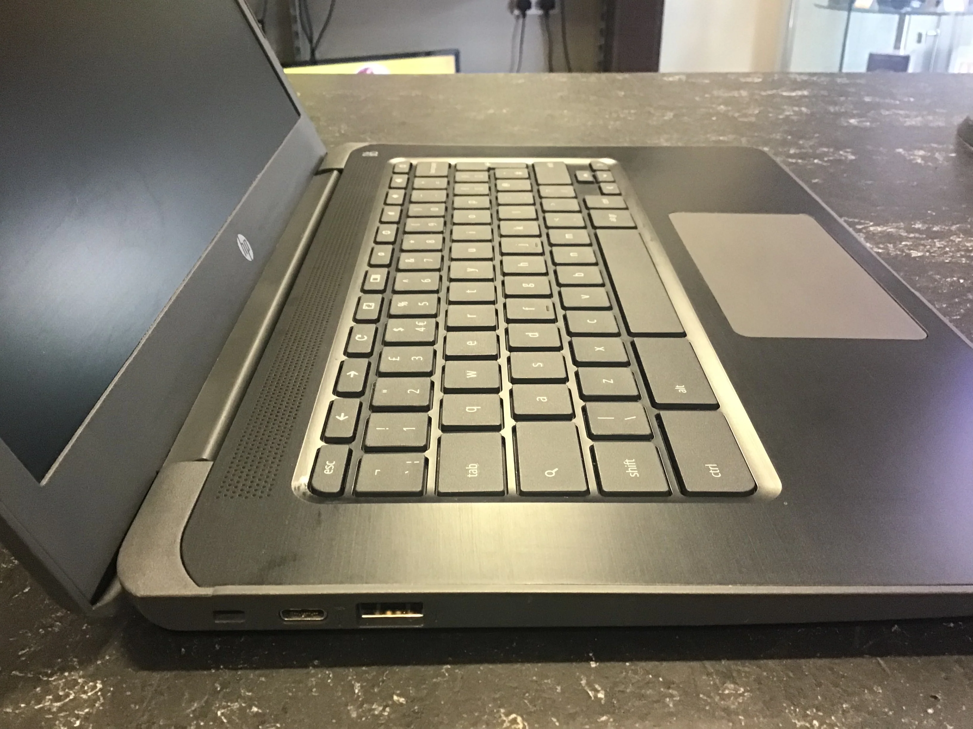 HP Chromebook 14-db0003na 14 inches Laptop AMD A4-9120 4GB RAM 32GB eMMC Chrome OS - 6AS60EA#ABU (Renewed) - Image 2