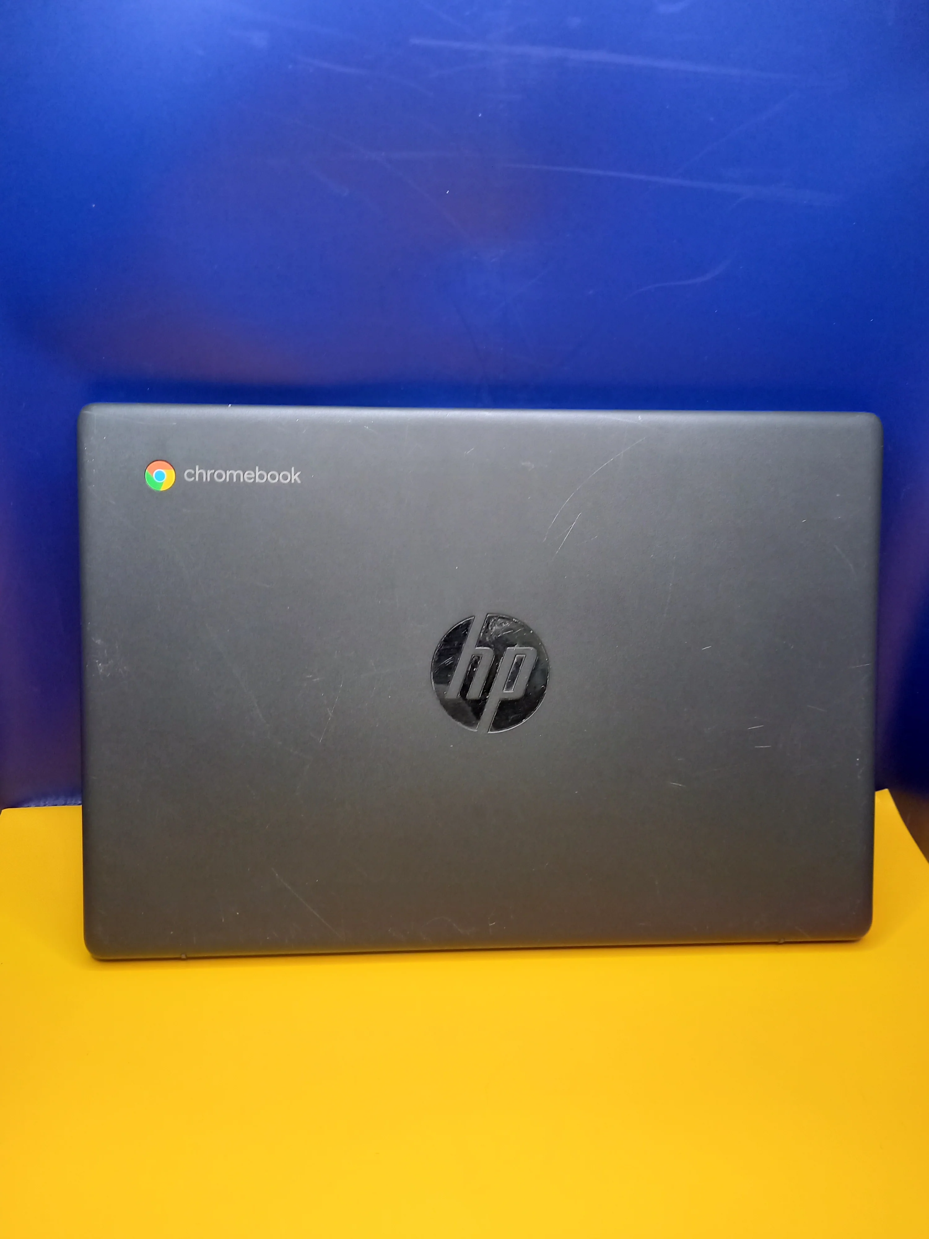 HP Chromebook - Image 3
