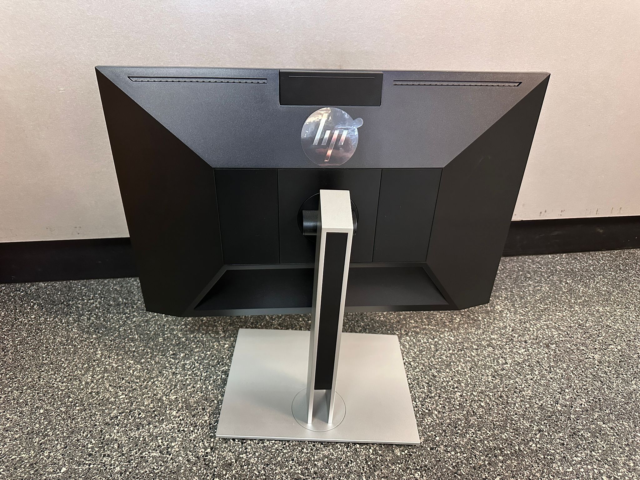 HP E24mv G4 Conferencing Monitor - Image 4