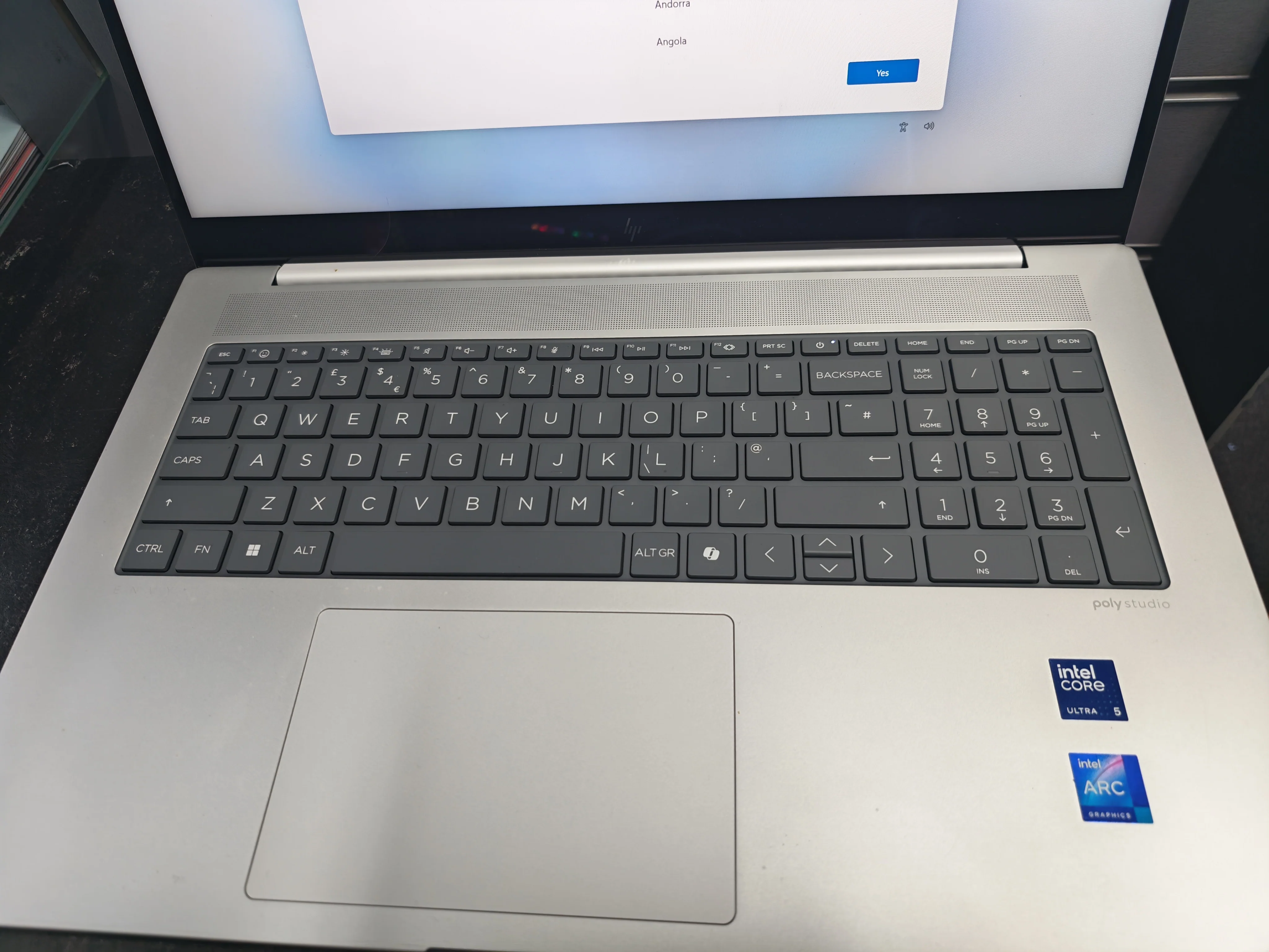 HP Envy 17 Touchscreen Laptop - Image 3