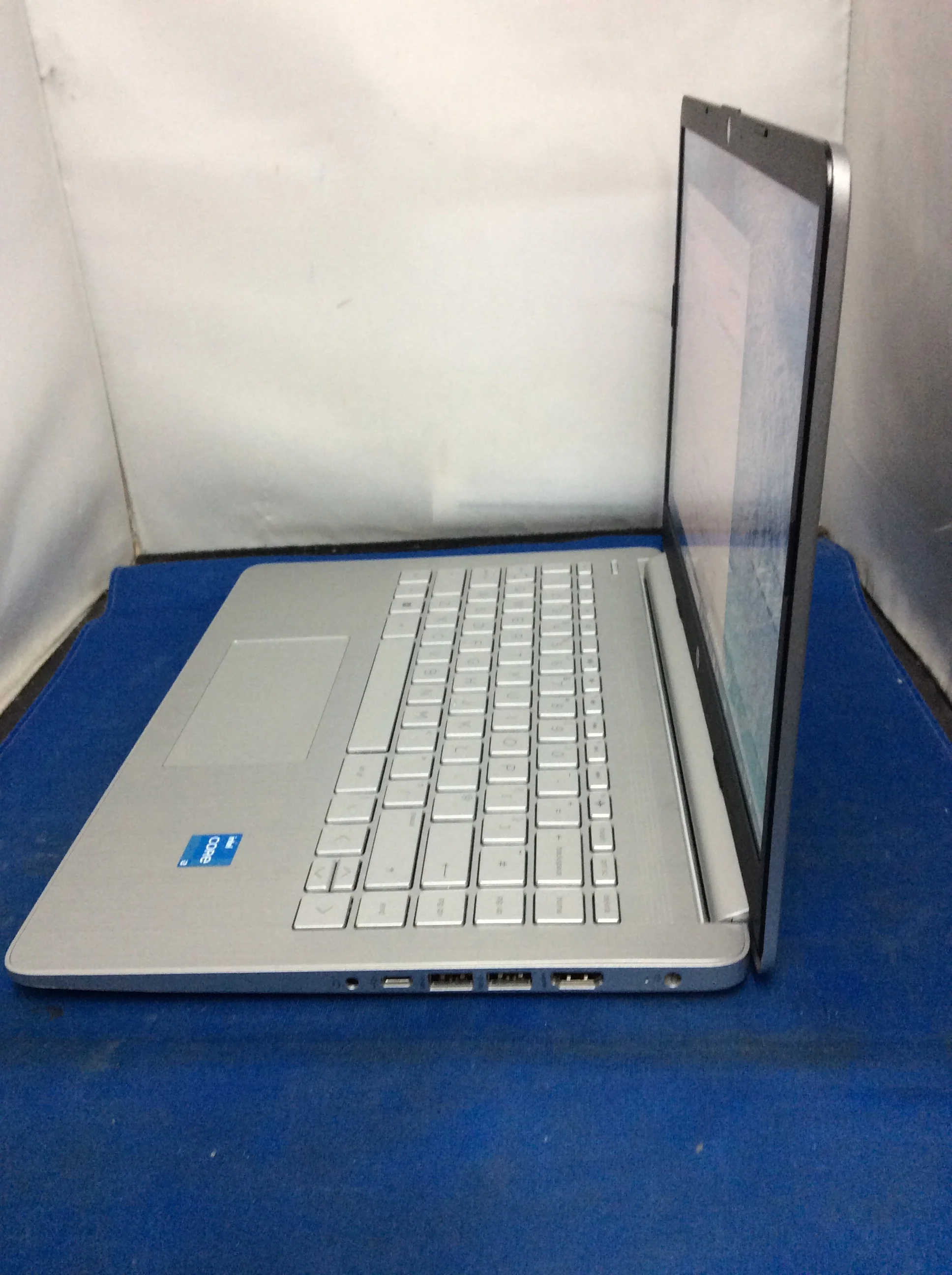 Hp Laptop- 120GB Storage - Image 2