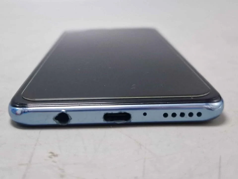 Huawei P30 Lite 256GB Breathing Crystal, Locked to EE - Image 4