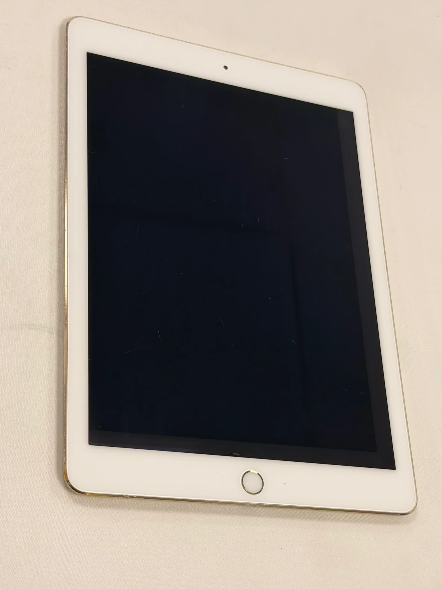Ipad air 2 gold 32gb a1566 - Image 2