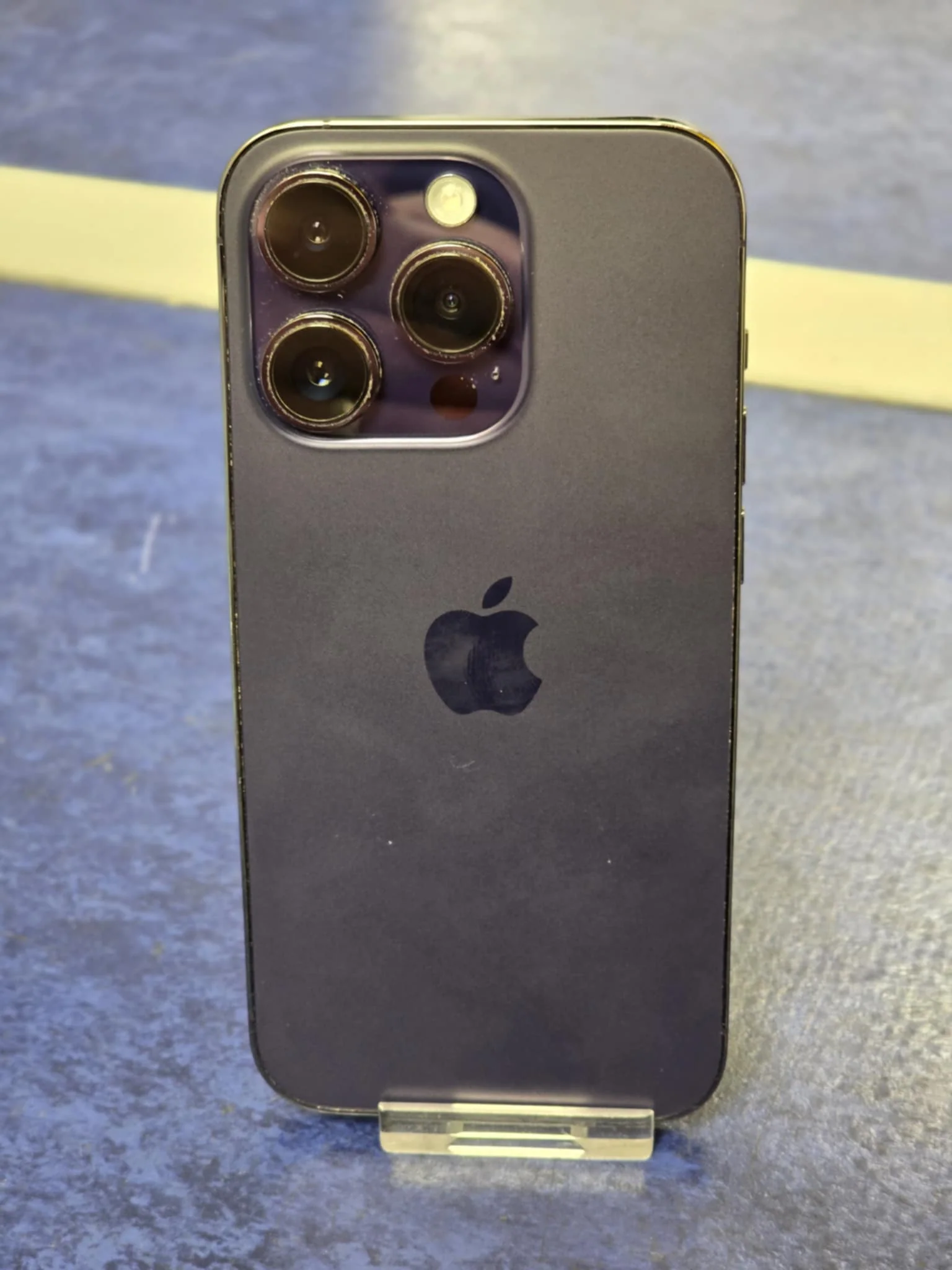 IPHONE 14 PRO 128GB (85% BATTERY HEALTH) - Image 3