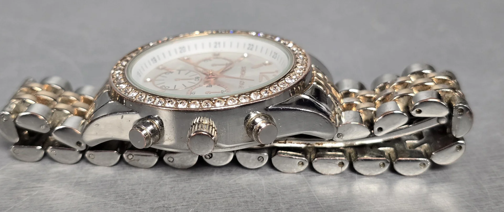 Kendall & Kyle Watch ***Boxed*** - Image 4
