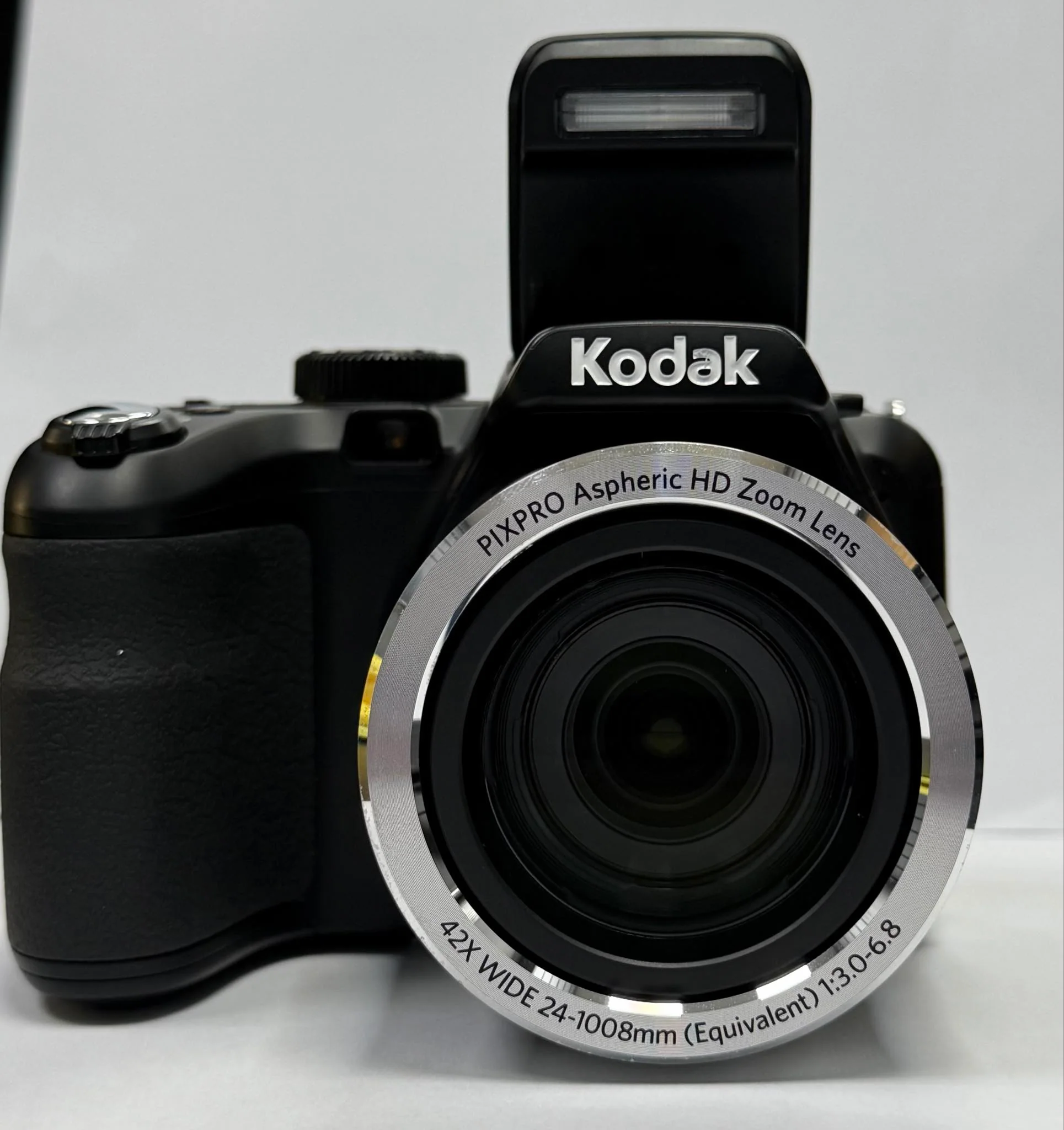 Kodak AZ421 PixPro Camera - ** Boxed **