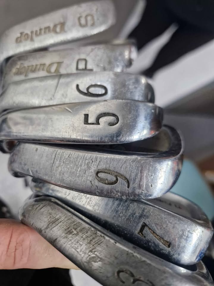 ***SALE*** Large selection of 20x Golf clubs and Bag, including Woods and Irons, No Putters ***COLLECTION ONLY*** - Image 4