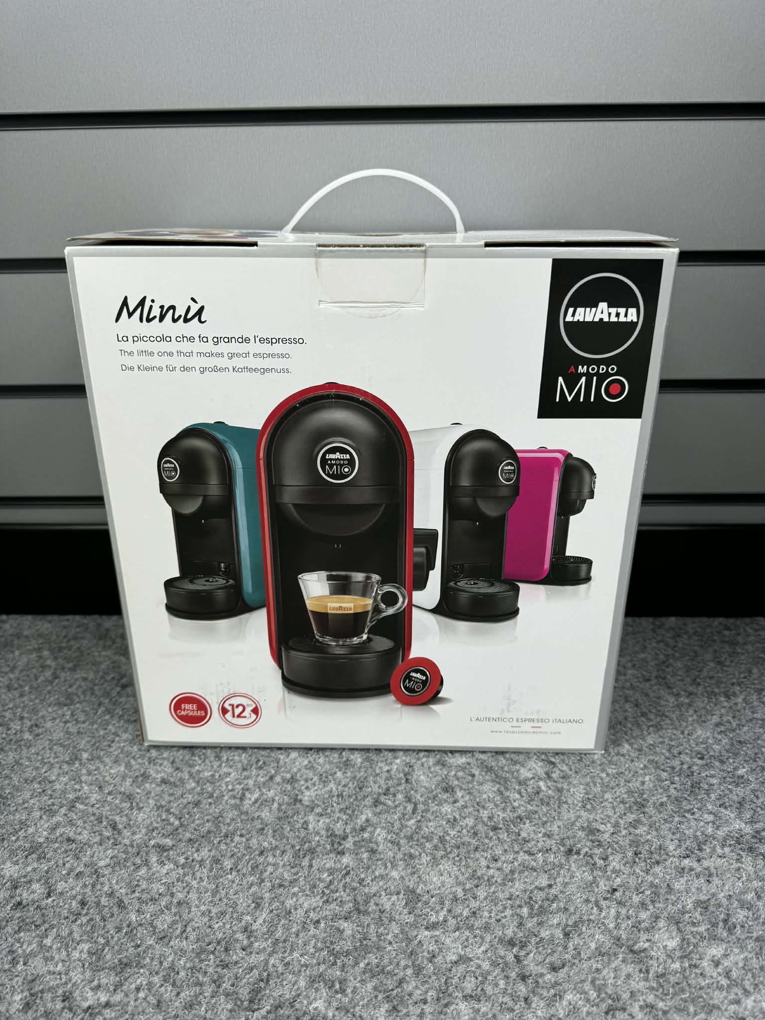 Lavazza A Modo Mio Minu LM500 Espresso Machine Capsule + Electric Frother - Image 2