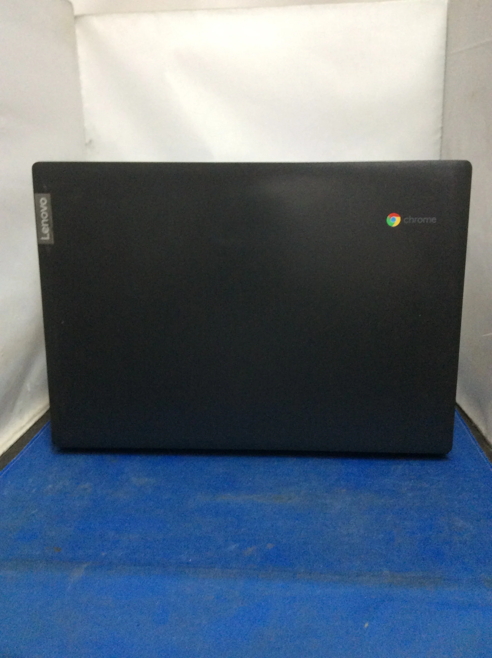 Lenovo Chromebook - 64GB Storage - Image 3