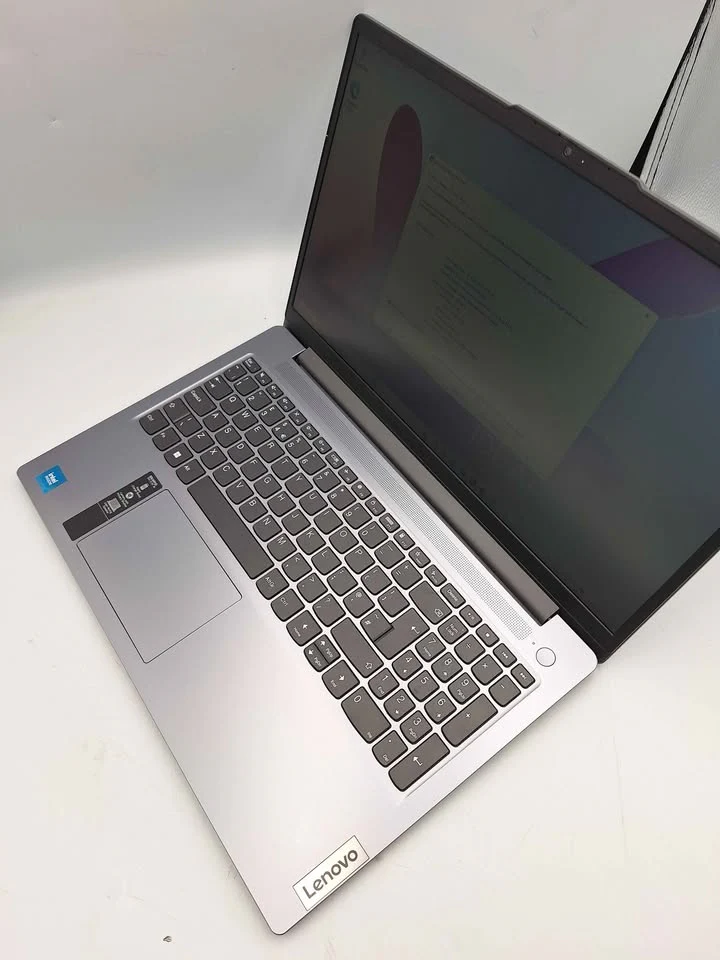 **DEAL** Lenovo IdeaPad Slim 3 15IAN8 Laptop – Intel N100, 4GB RAM, 128GB SSD, 15" Display, Windows 11 - Image 3