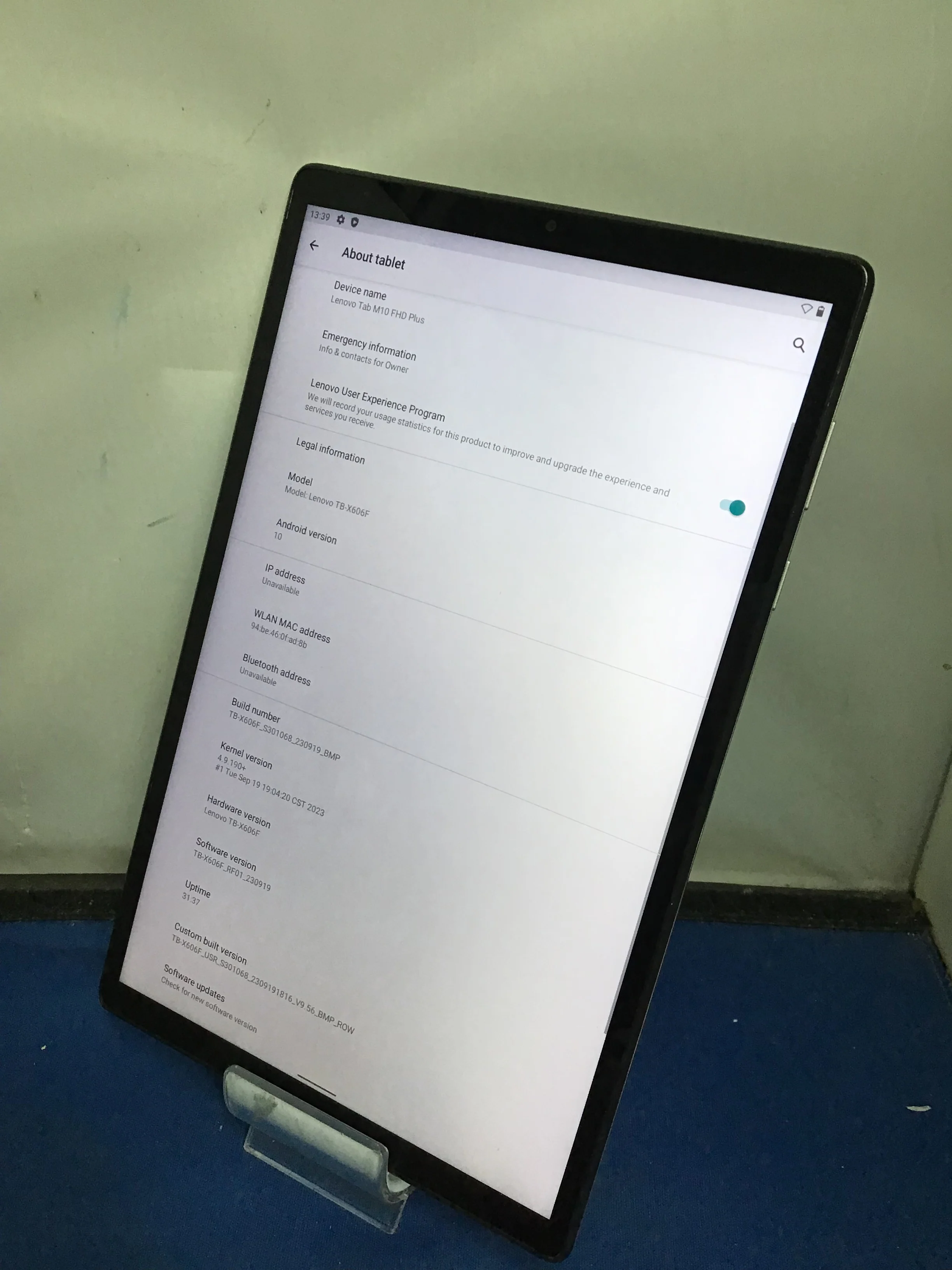 Lenovo M10 - Image 2
