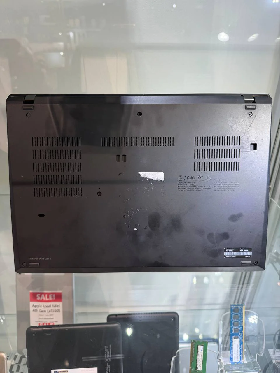 Lenovo P14S Gen 2/i5-1145G7/8GB Ram/256GB SSD/14"/W11 - Image 2