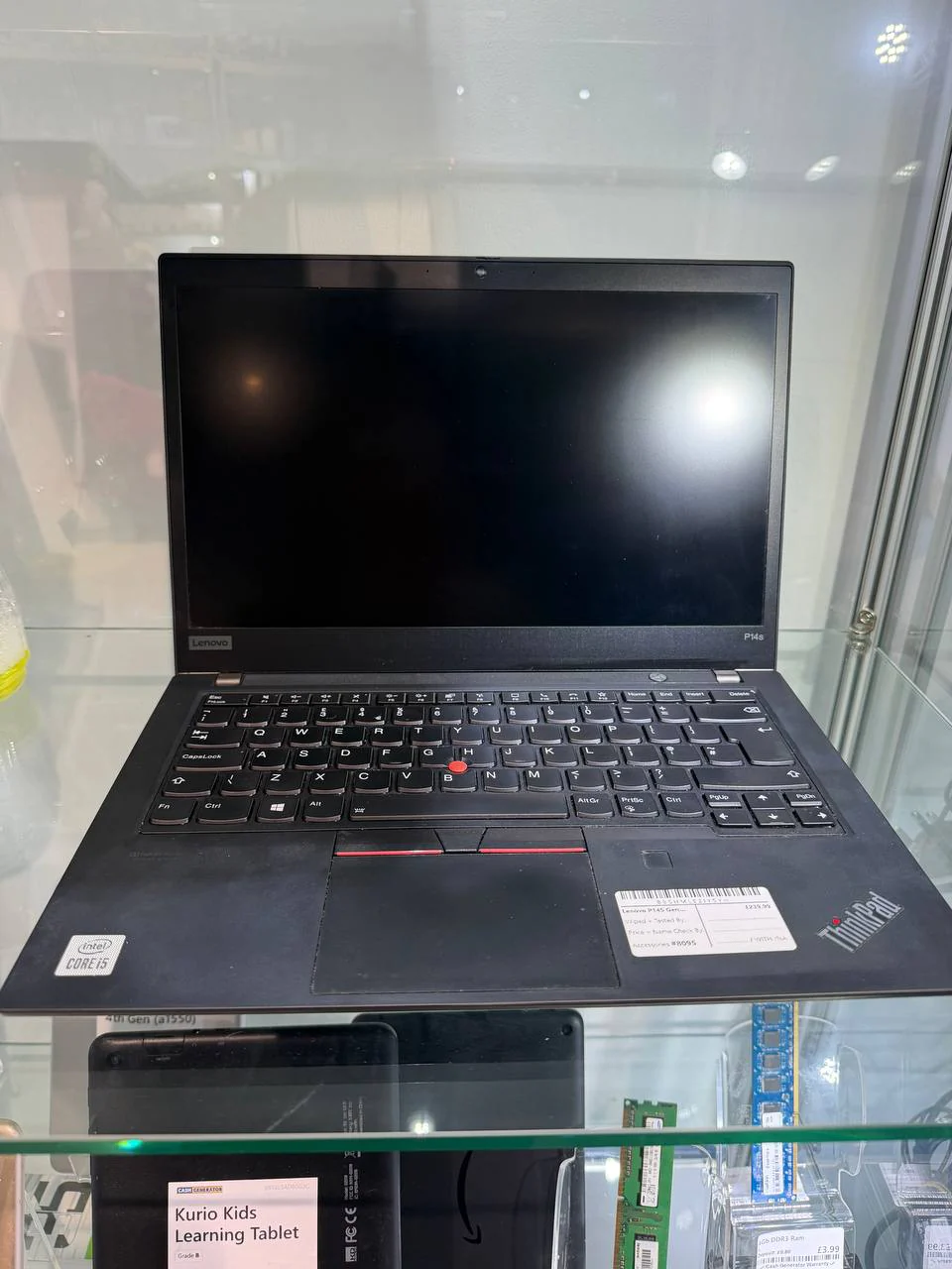 Lenovo P14S Gen 2/i5-1145G7/8GB Ram/256GB SSD/14"/W11 - Image 3