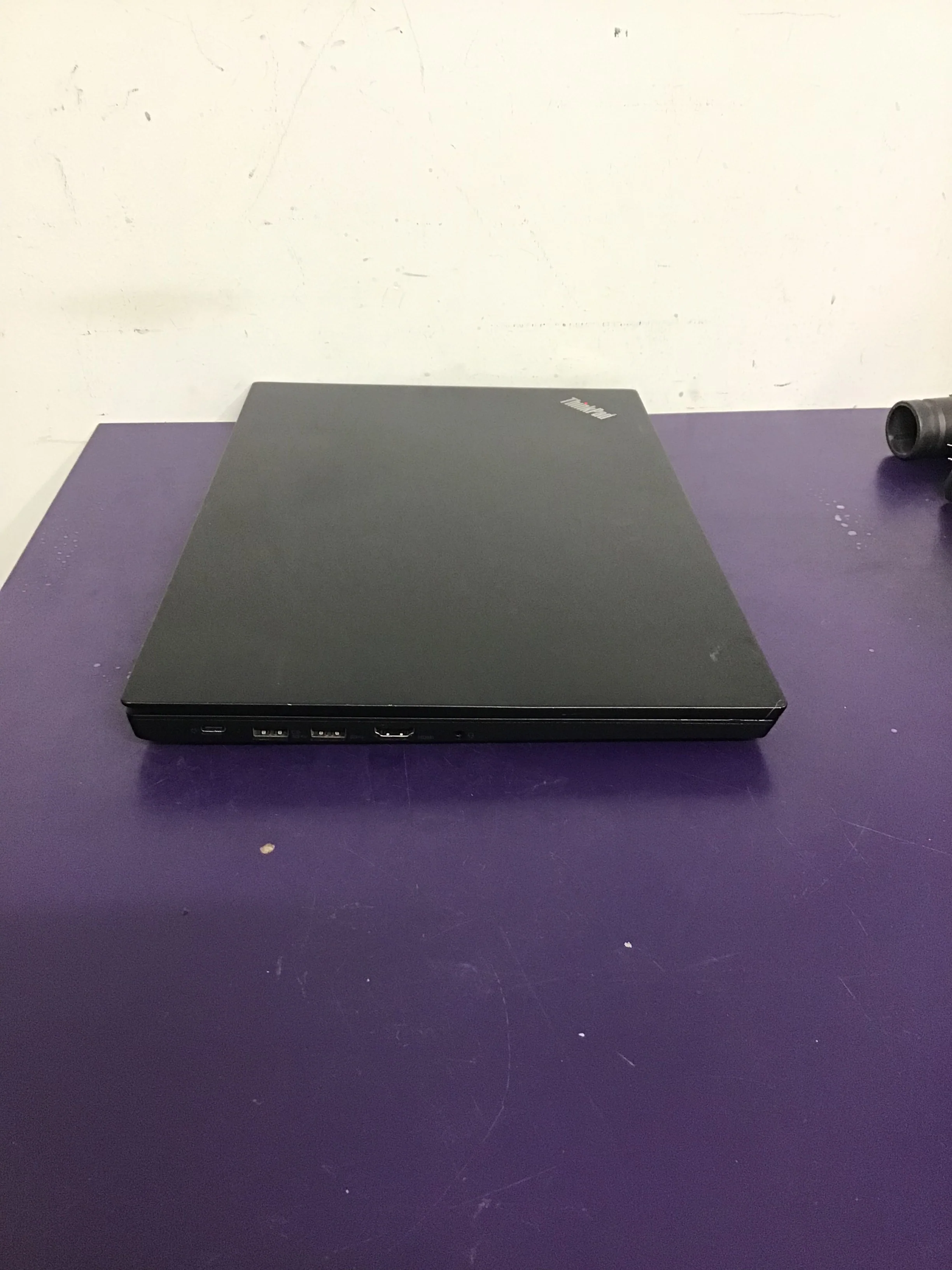 Lenovo Thinkpad E15 - Image 3