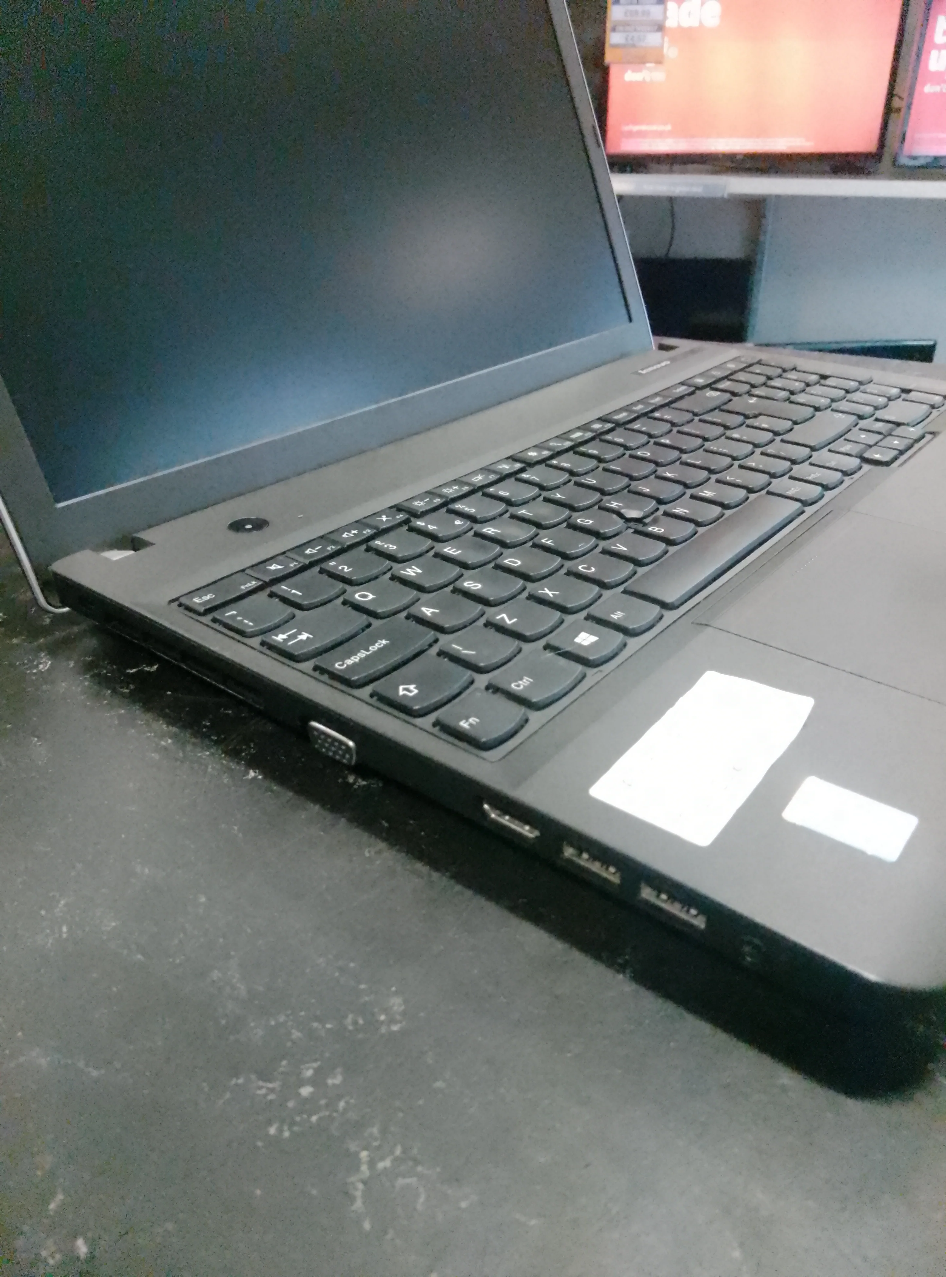 Lenovo ThinkPad E540 Black Notebook 39.6 cm (15.6") 1366 x 768 pixels 2.50 GHz 4th Gen Intel Core i3 i3-4100M - Image 3
