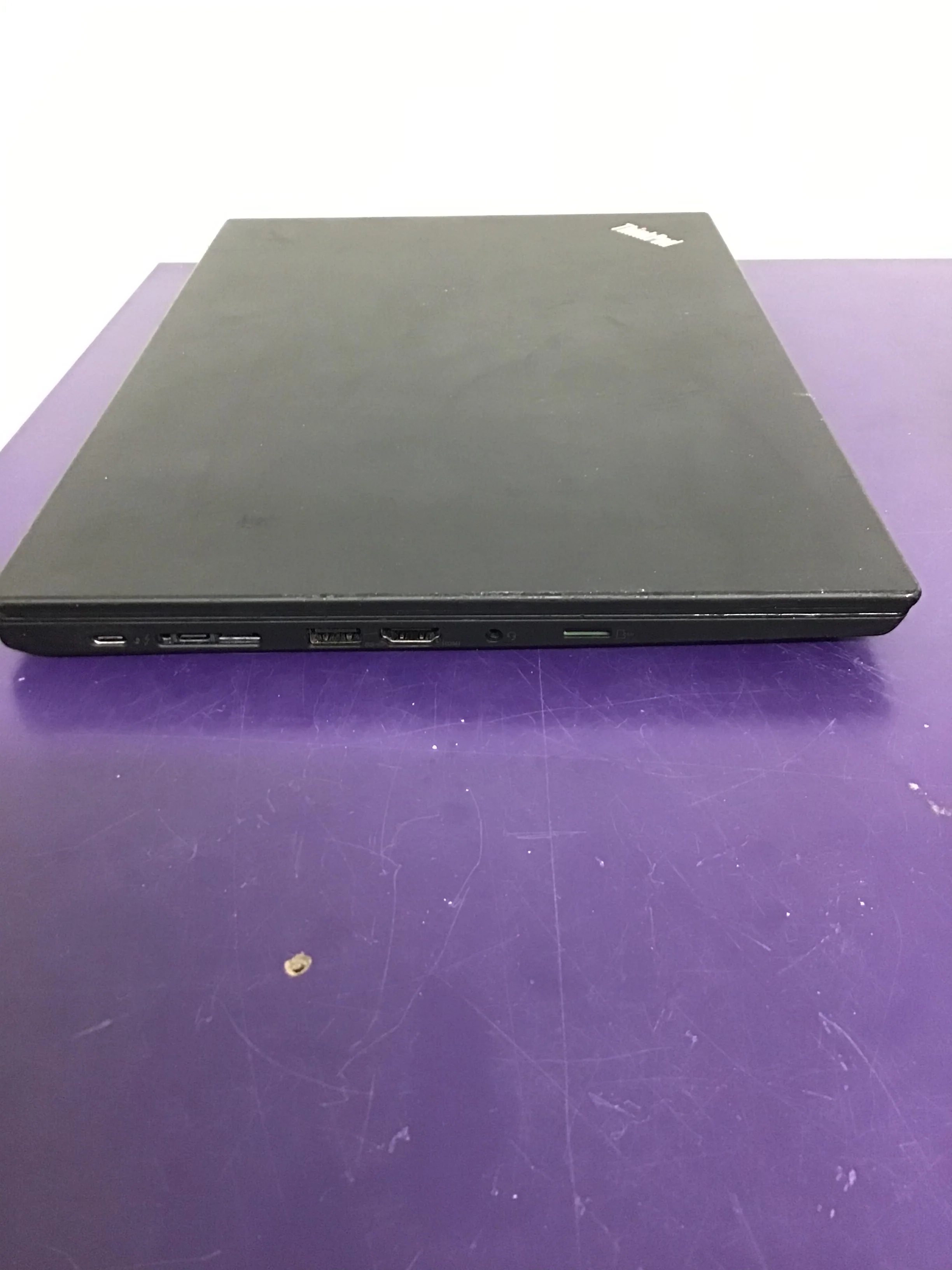 Lenovo Thinkpad T490 - Image 4
