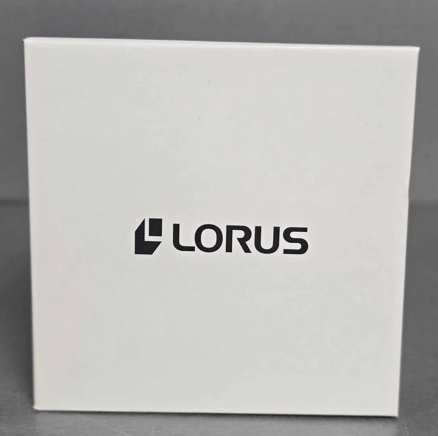 Lorus Automatic Men's 42mm Black Dial Stainless Steel Bracelet Watch - Image 5